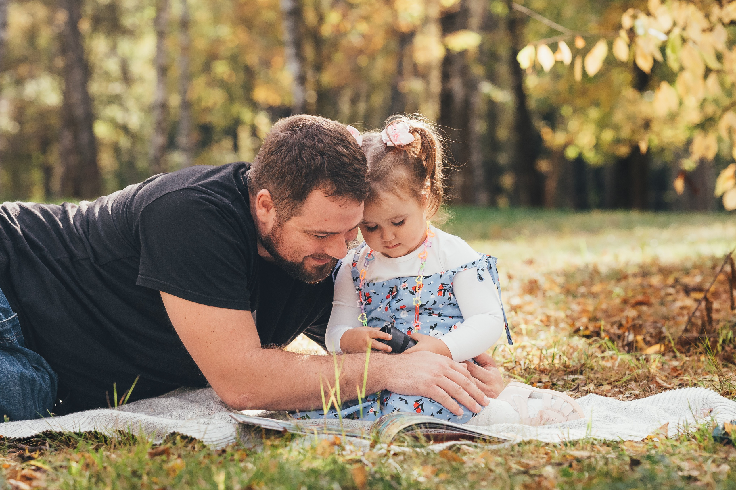 Денис с дочкой, Балашиха, парк Пехорка. Наталья Дукалова фотограф Щелково Королев Пушкино Москва Балашиха