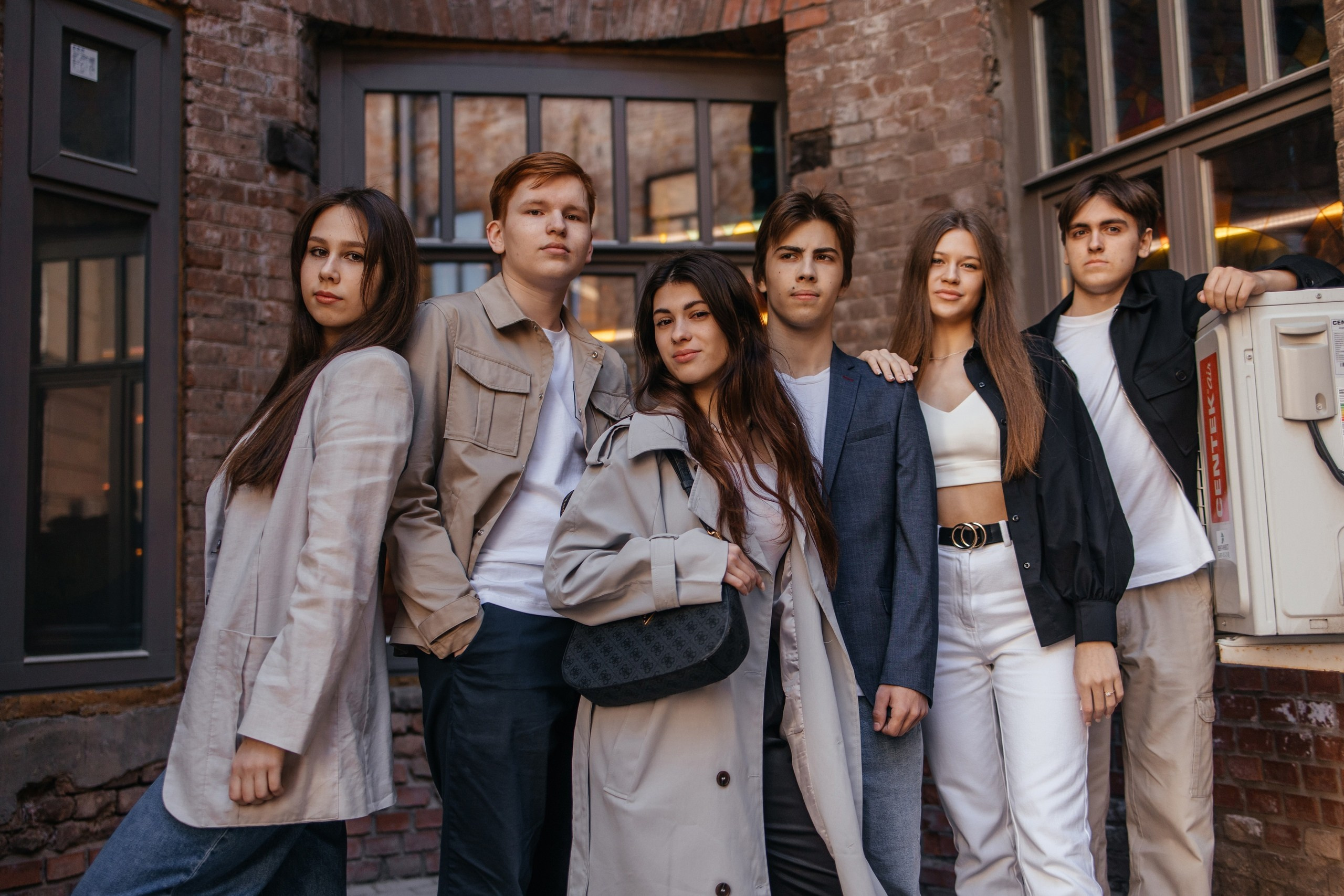 Выпускные альбомы Брянск. Фотостудия выпускных альбомов