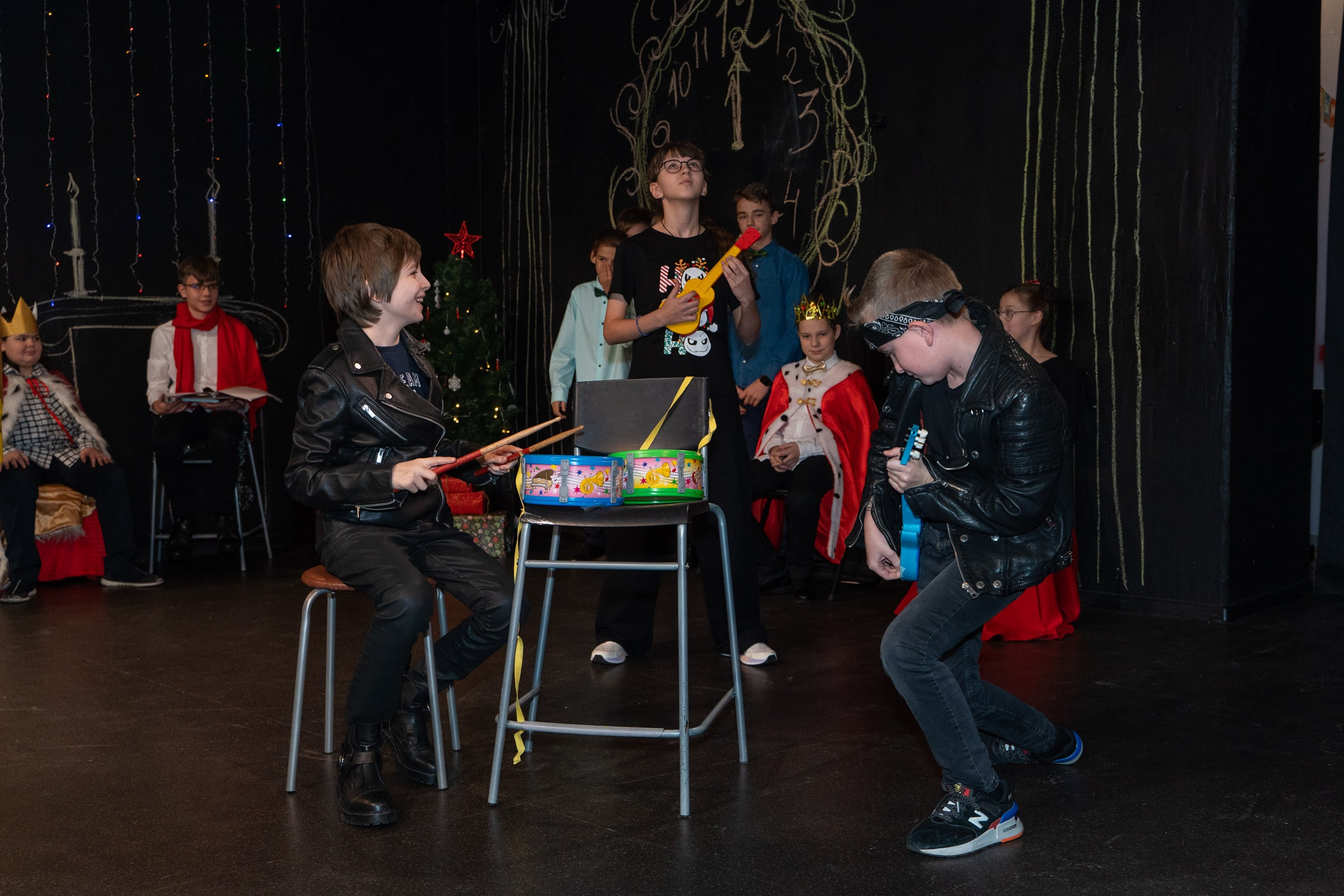 Новый год школы Фрактал. Фотограф в Санкт-Петербурге, фотодни в СПБ