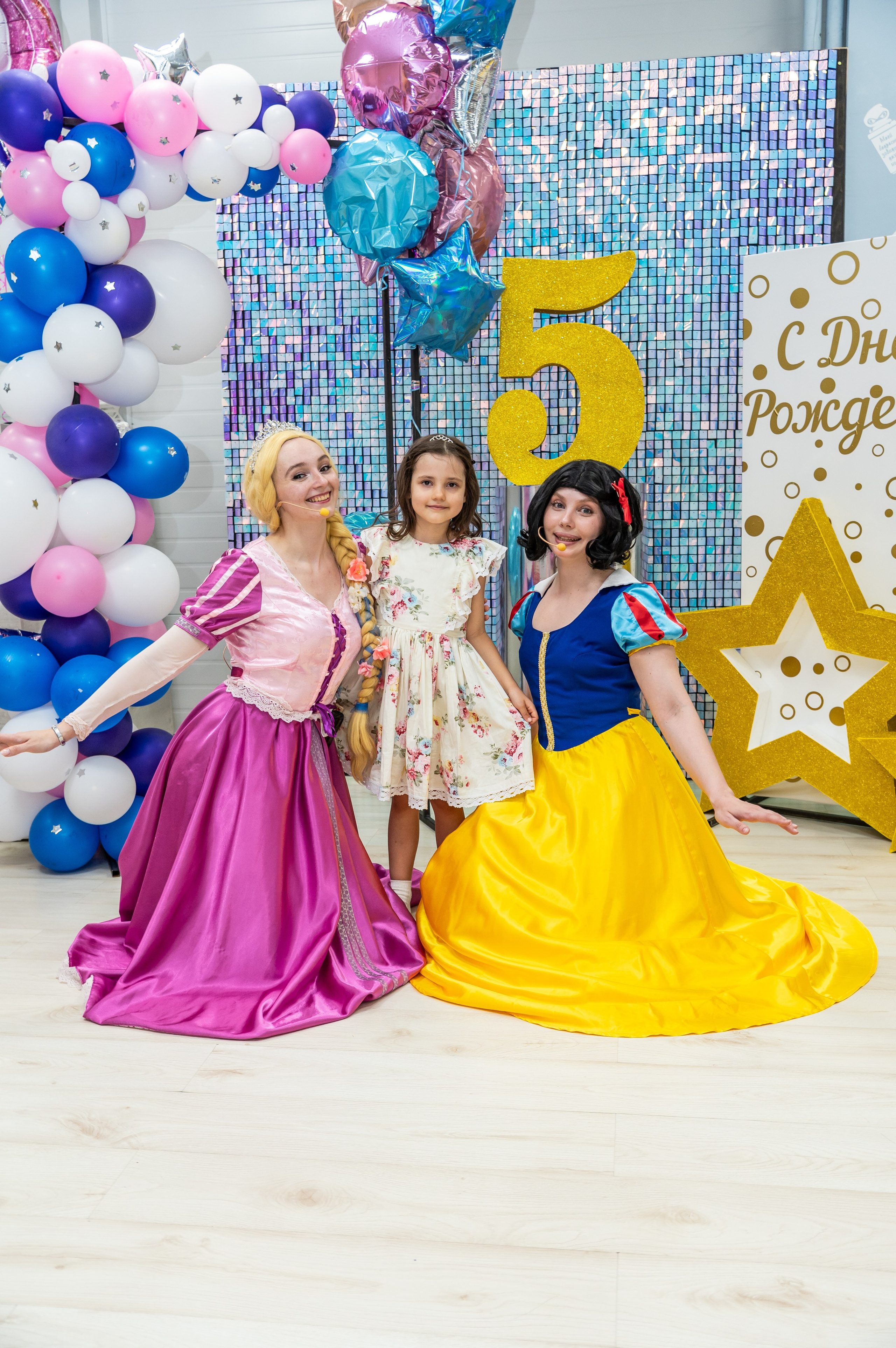 Игротека Ниндзя Кидс. Я Ольга Казанцева, фотографирую снимаю ваши киноистории и печатаю фото и цифровые портреты на холсте