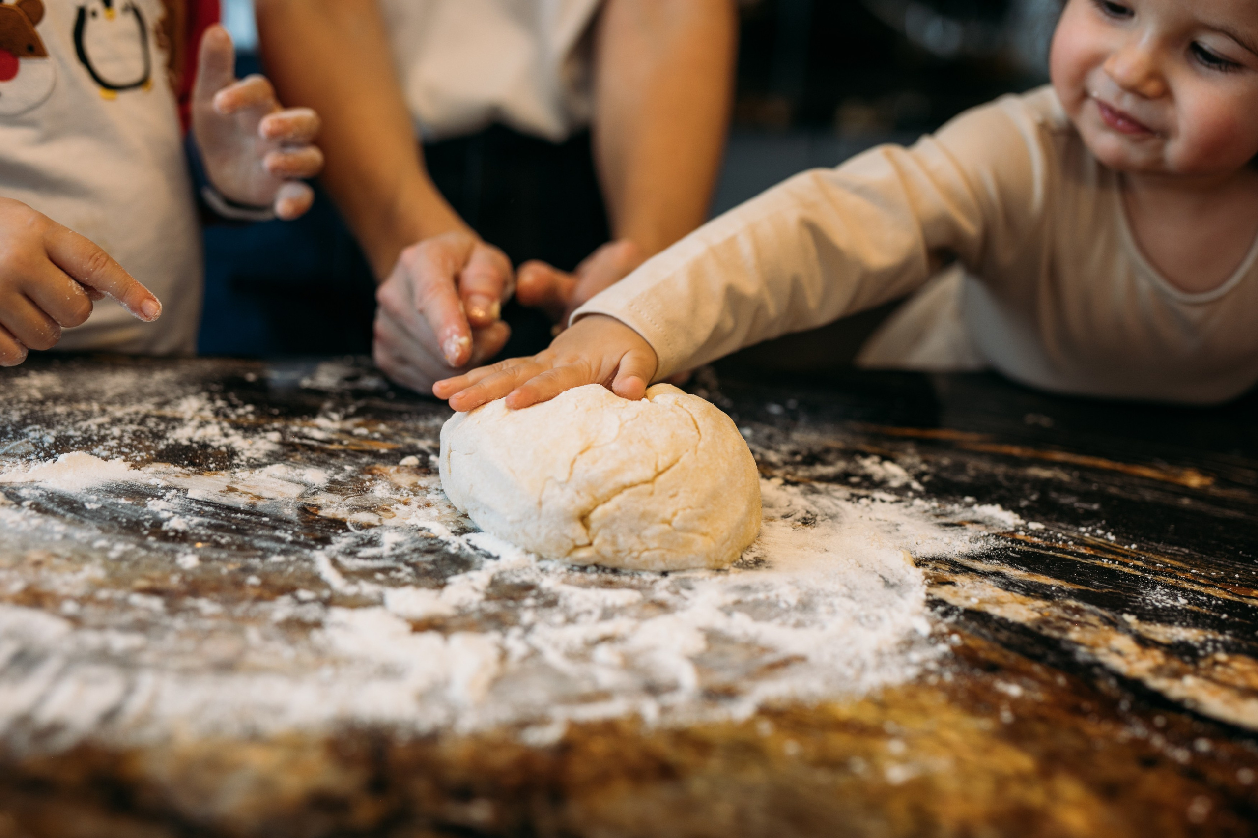 ПЕРВЫЕ ПЕЧЕНЬКИ. Фотограф Наташа Румянцева