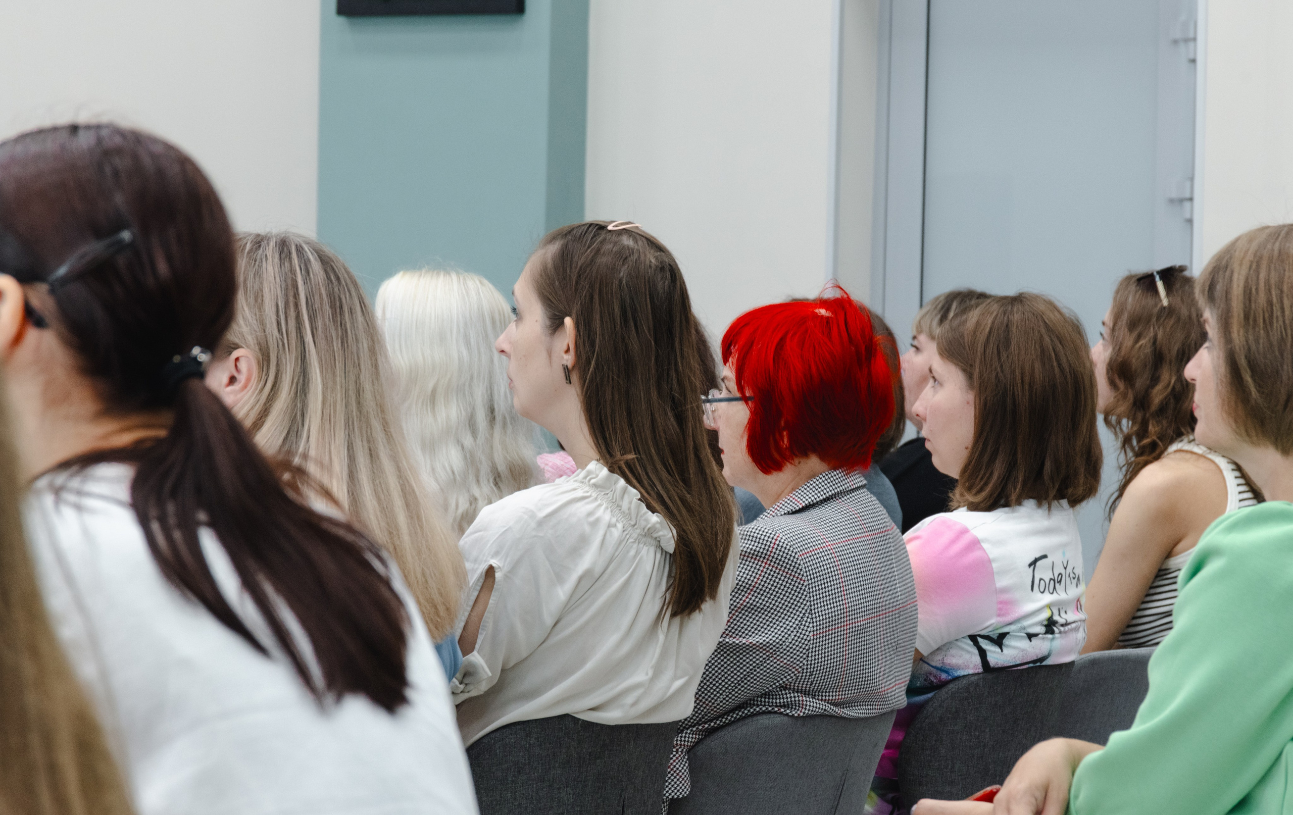 Благотворительный семинар о тугоухости у малышей, Самара фонд Евита