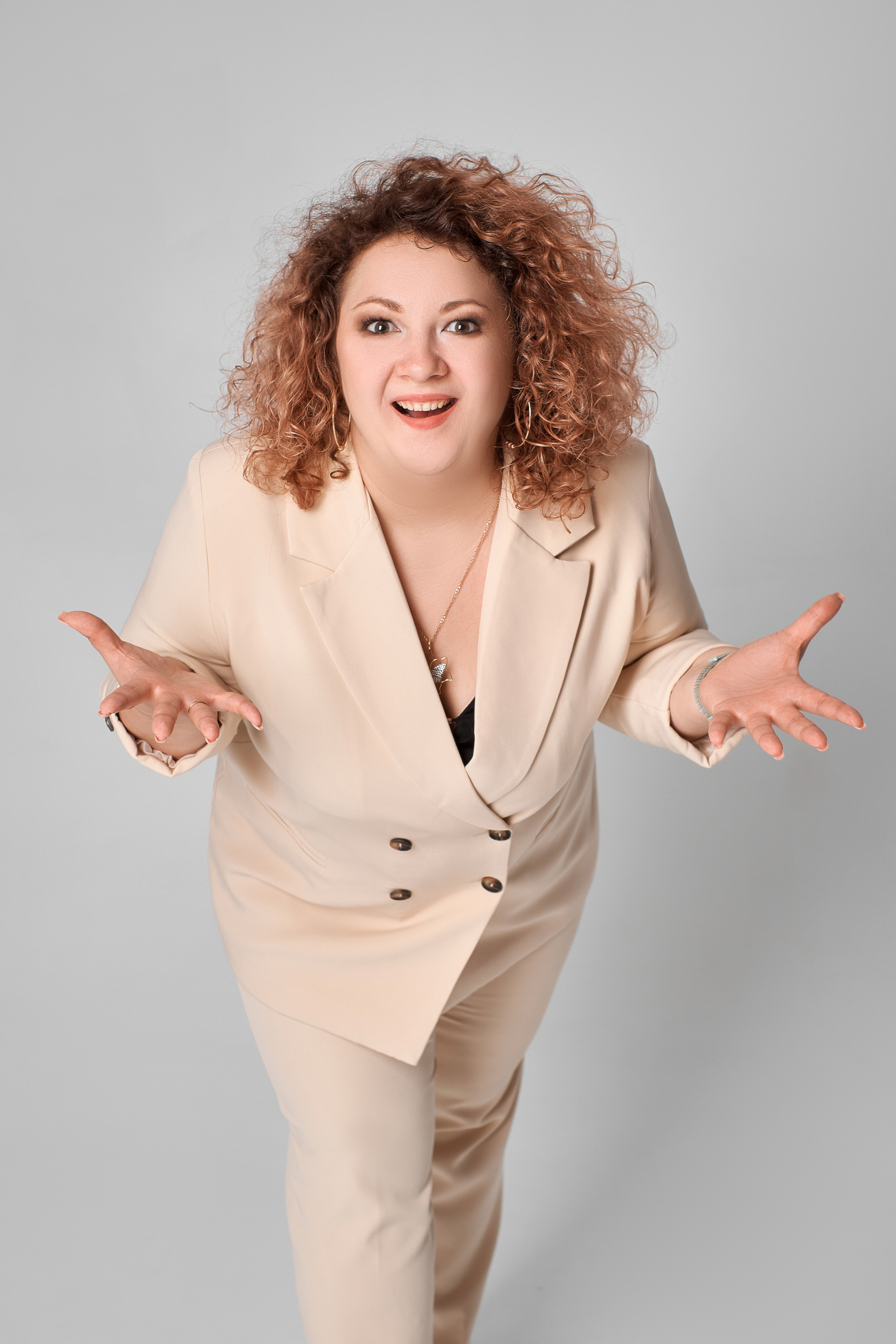 Ведущая Наталья Кожекина. Фотограф Таганрог Анна Трайжон