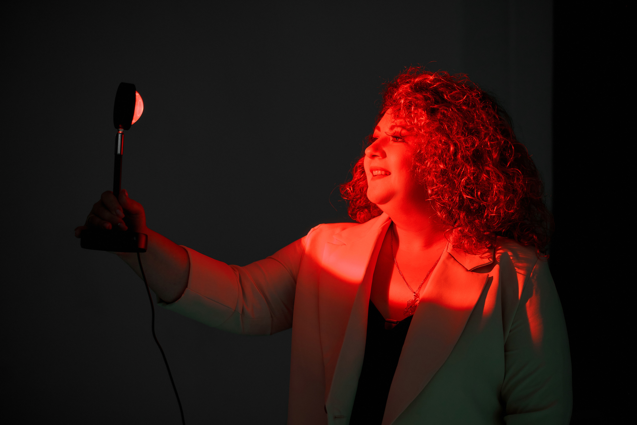 Ведущая Наталья Кожекина. Фотограф Таганрог Анна Трайжон