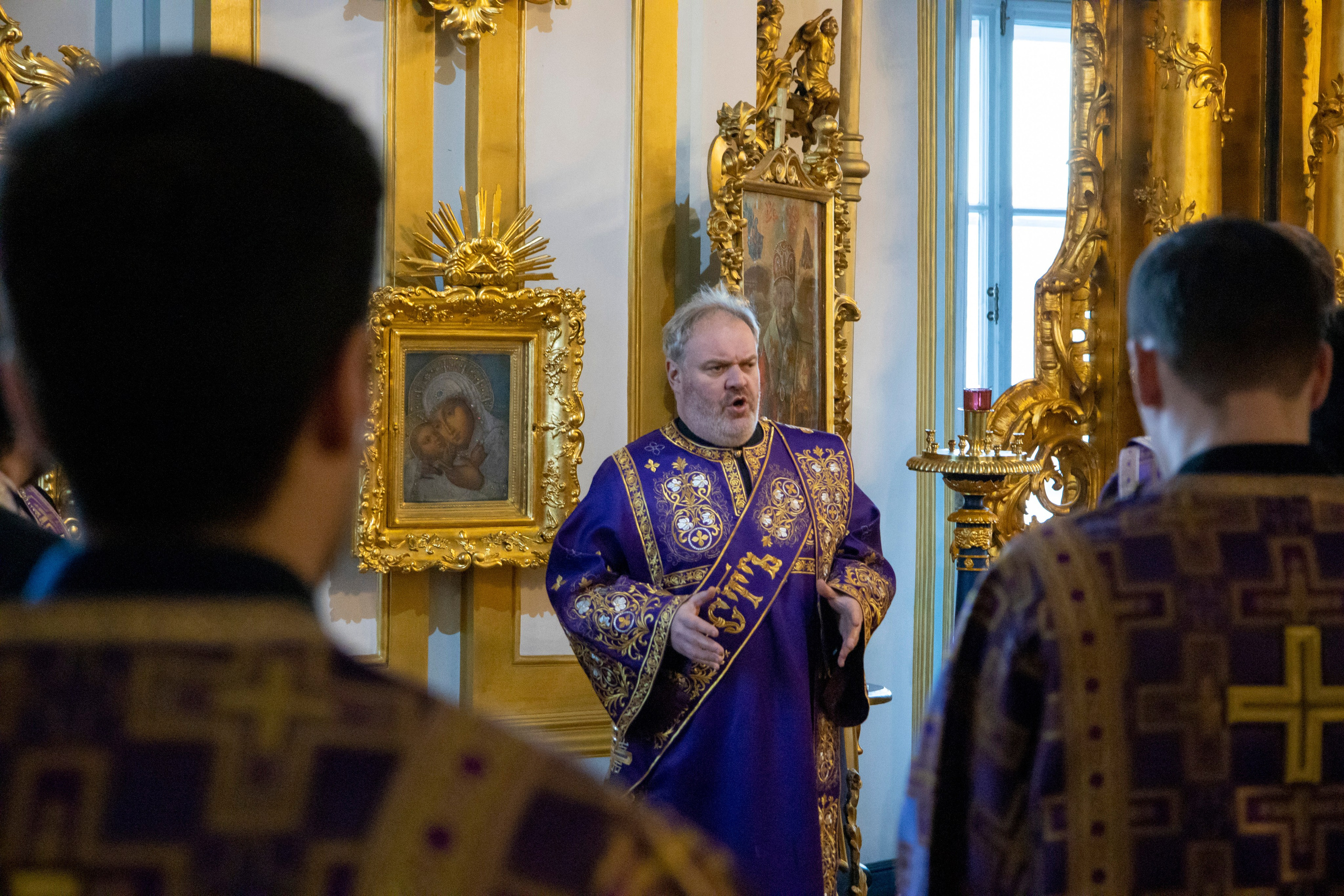 ВСЕНОЩНОЕ БДЕНИЕ С ЧИНОМ ИЗНЕСЕНИЯ ЧЕСТНОГО И ЖИВОТВОРЯЩЕГО КРЕСТА ГОСПОДНЯ. НИКОЛО-БОГОЯВЛЕНСКИЙ МОРСКОЙ СОБОР