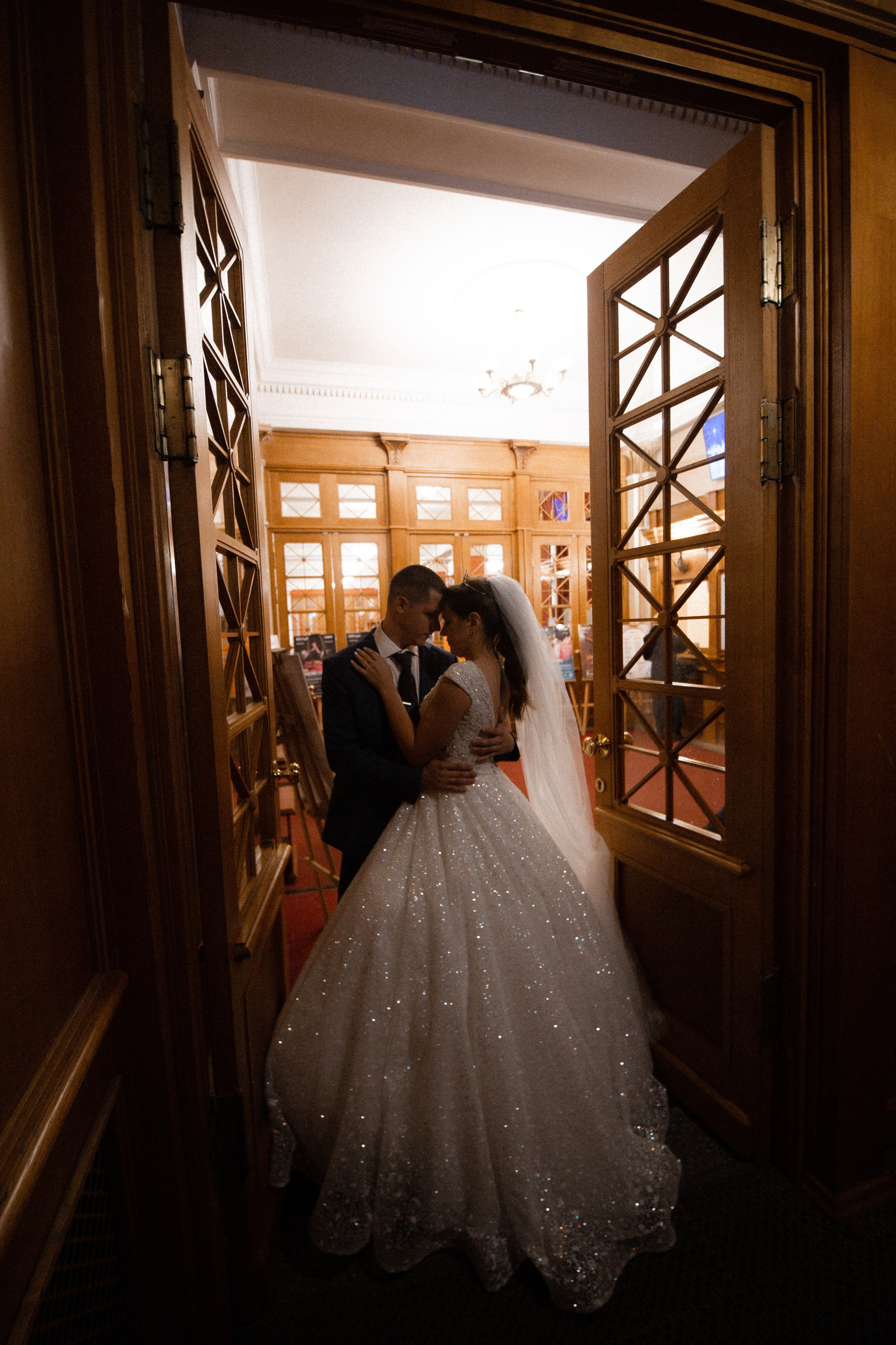 Юлия и Дмитрий. Свадебный и портретный фотограф в Новосибирске Любовь Исакова