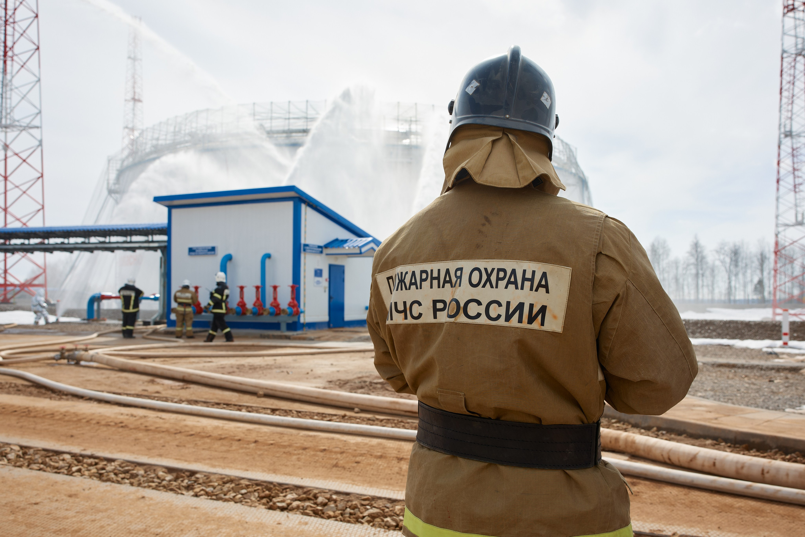 Учения по пожарной безопасности. Мое имя Раиль. Я репортажный фотограф в Казани, так же мой любимый жанр — свадебный фотограф