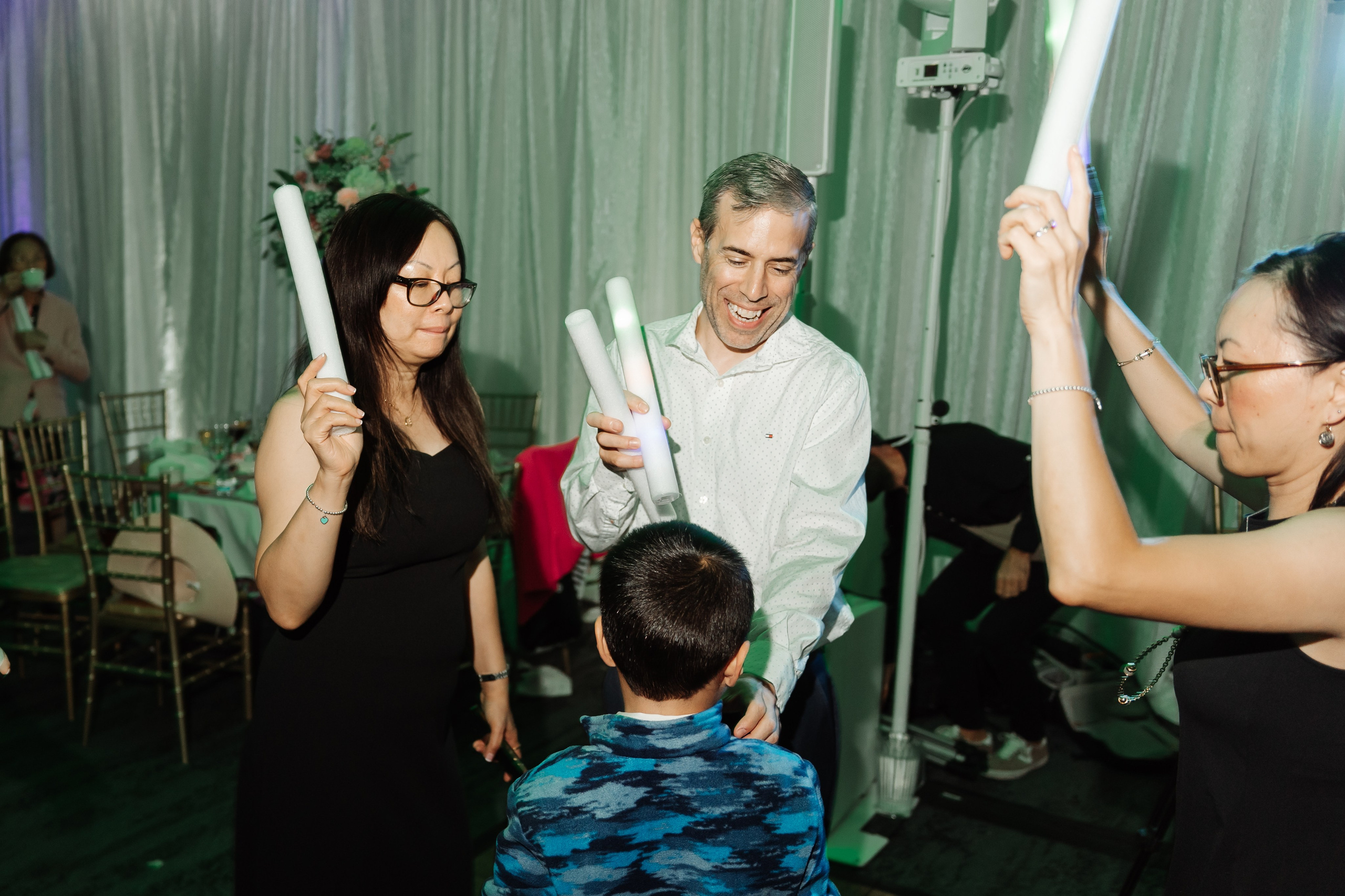 2025-08-16_AndreaChristopher. Ретушер Зенькевич Света