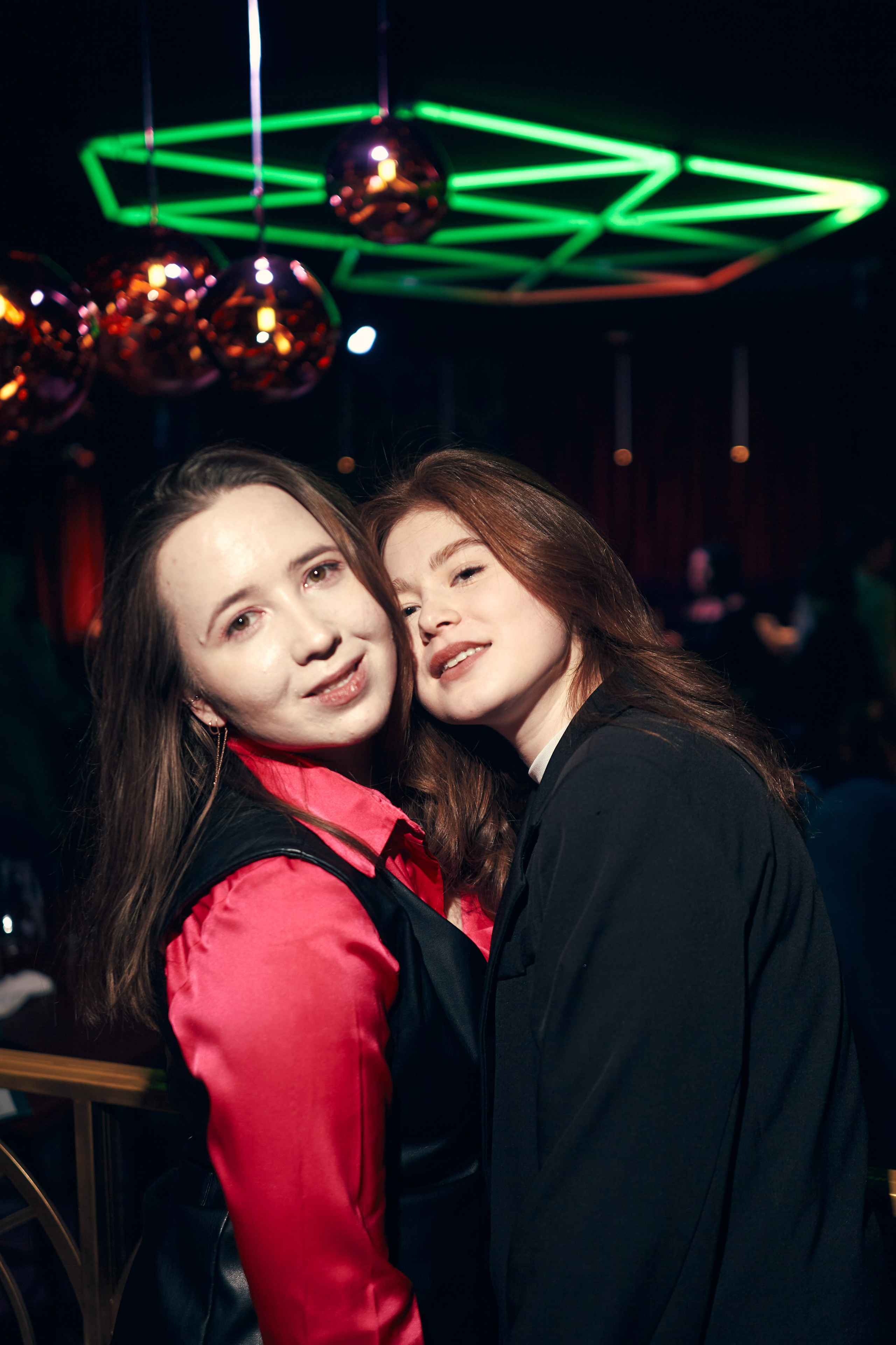 Галерея фотографий — портфолио фотографа Екатеринбурга. Портретный и репортажный фотограф в Екатеринбурге Толя Настоящев