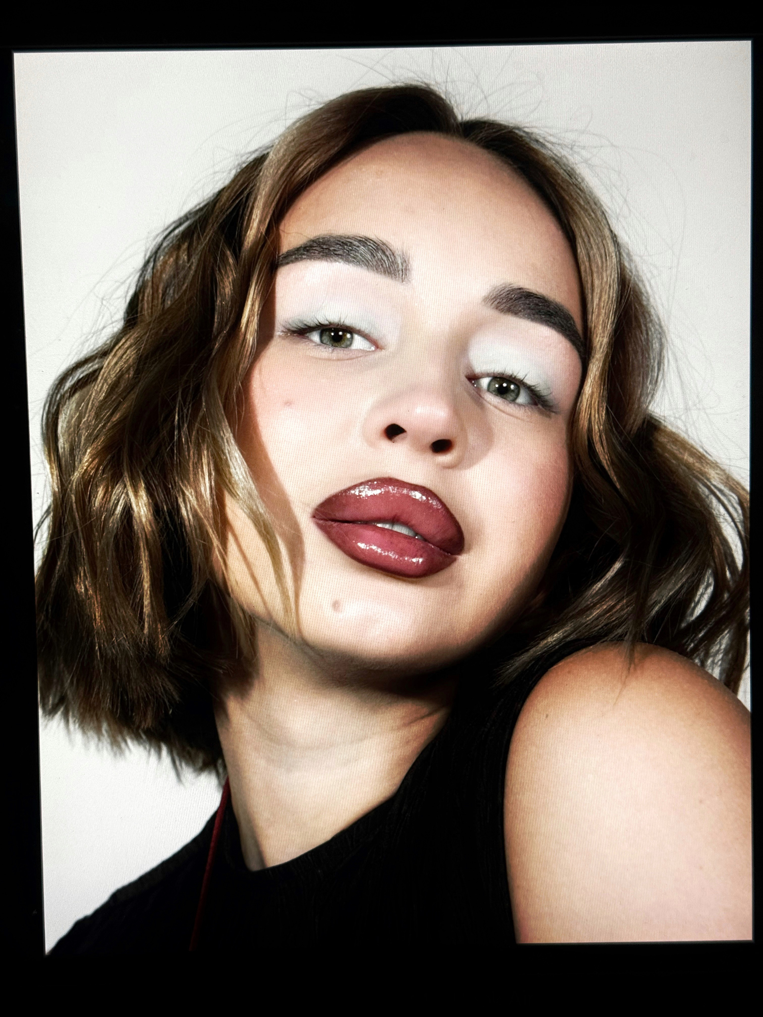 /sonya. Привет) Меня зовут Анита и я фотограф из Сургута