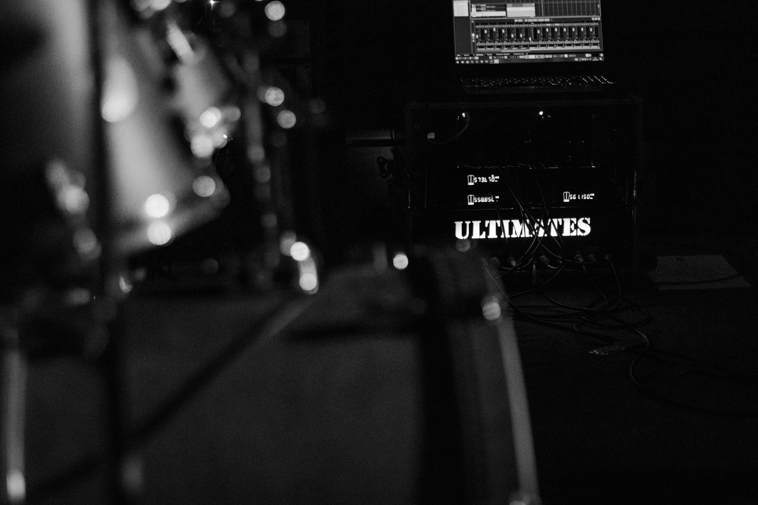 Концерт Ultimates. Gibson Магнитогорск. Фотограф в Челябинске Любовь Денисенко