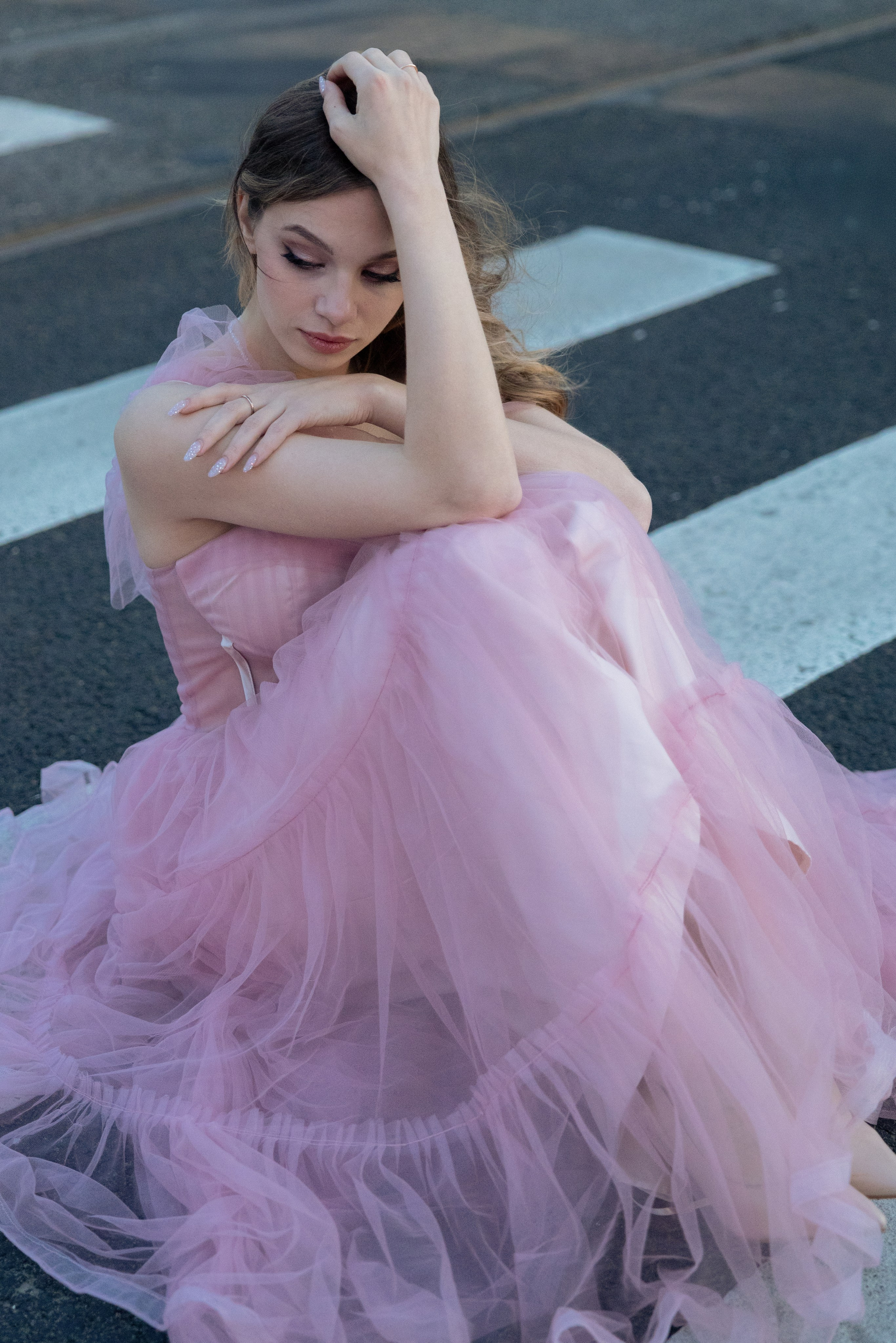 Фотопрогулка на фоне разведенных мостов. Белые ночи Питера. Фотограф в Санкт-Петербурге Вагнер Юлия