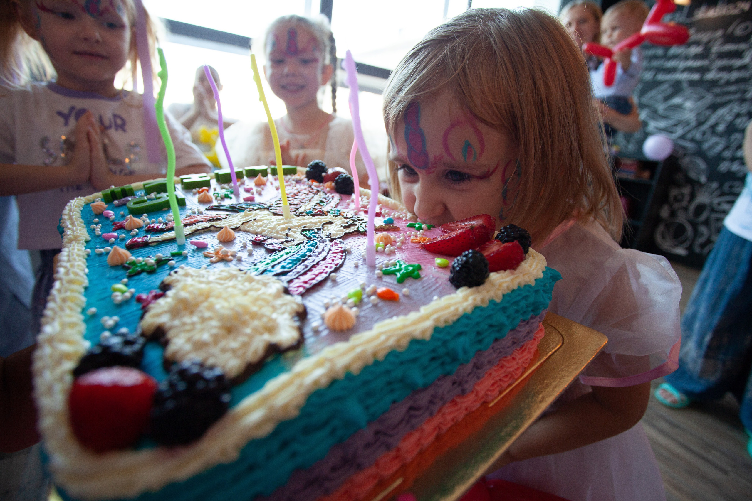 День рождения в фотостудии. Фотограф Дарья Локотко в Красноярске