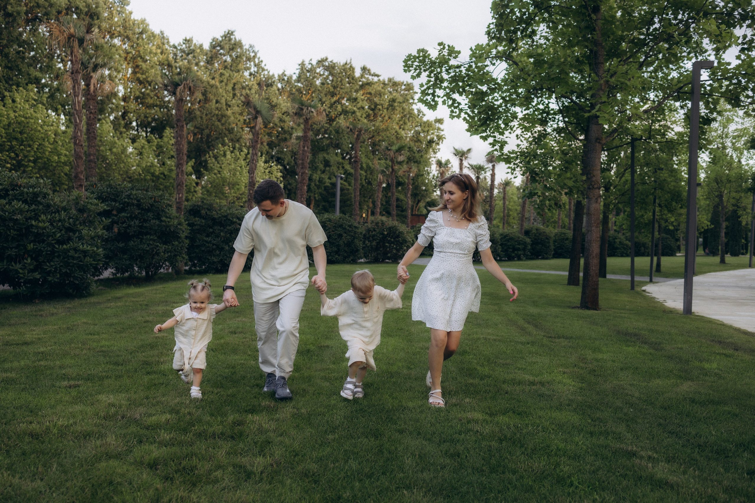 В парке. Главная