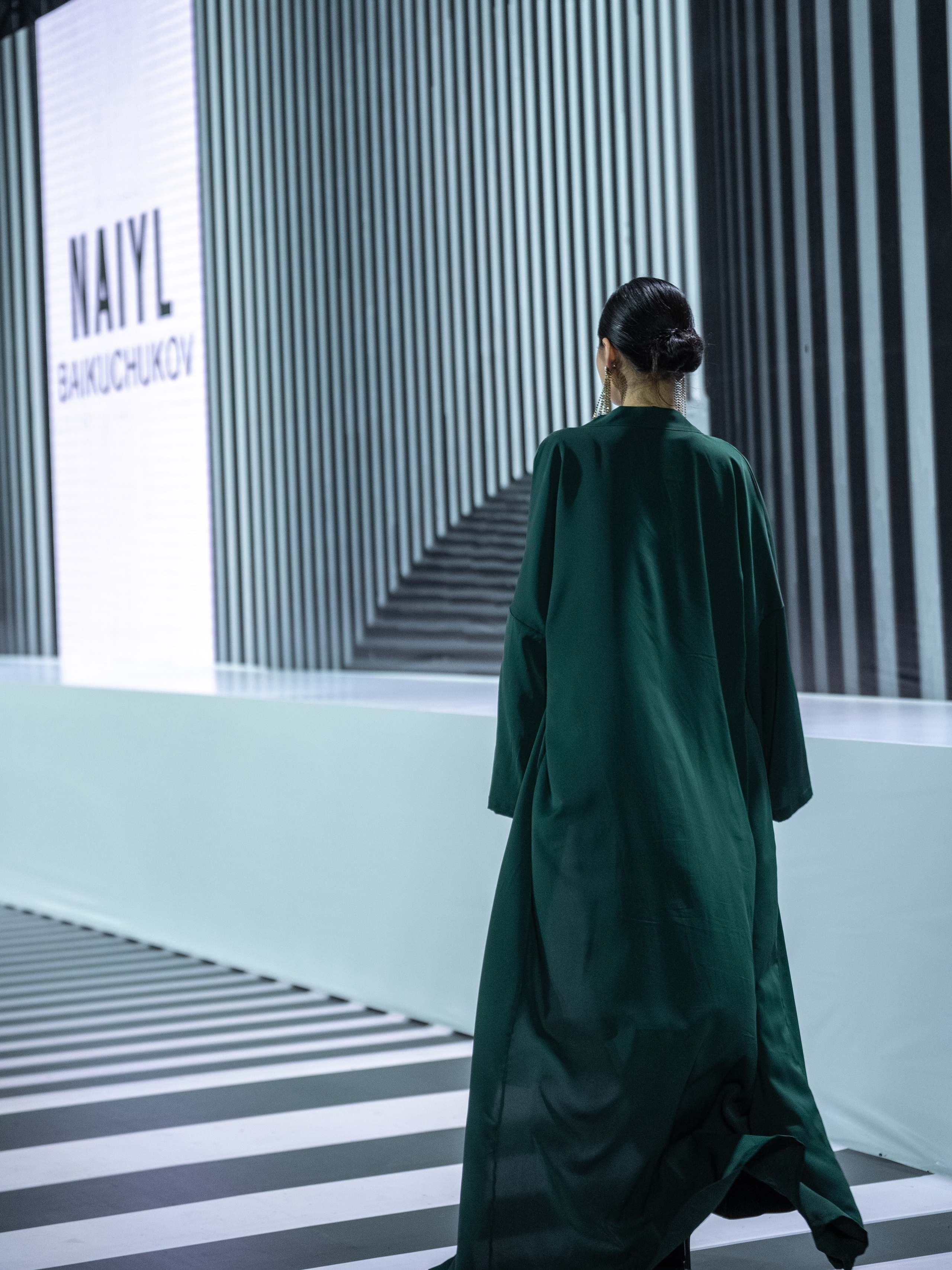 NAIYL BAIKUCHUKOV. Сайт Алматинского НЮ АРТ, будуар и фэшн фотографа Дениса Карпенко