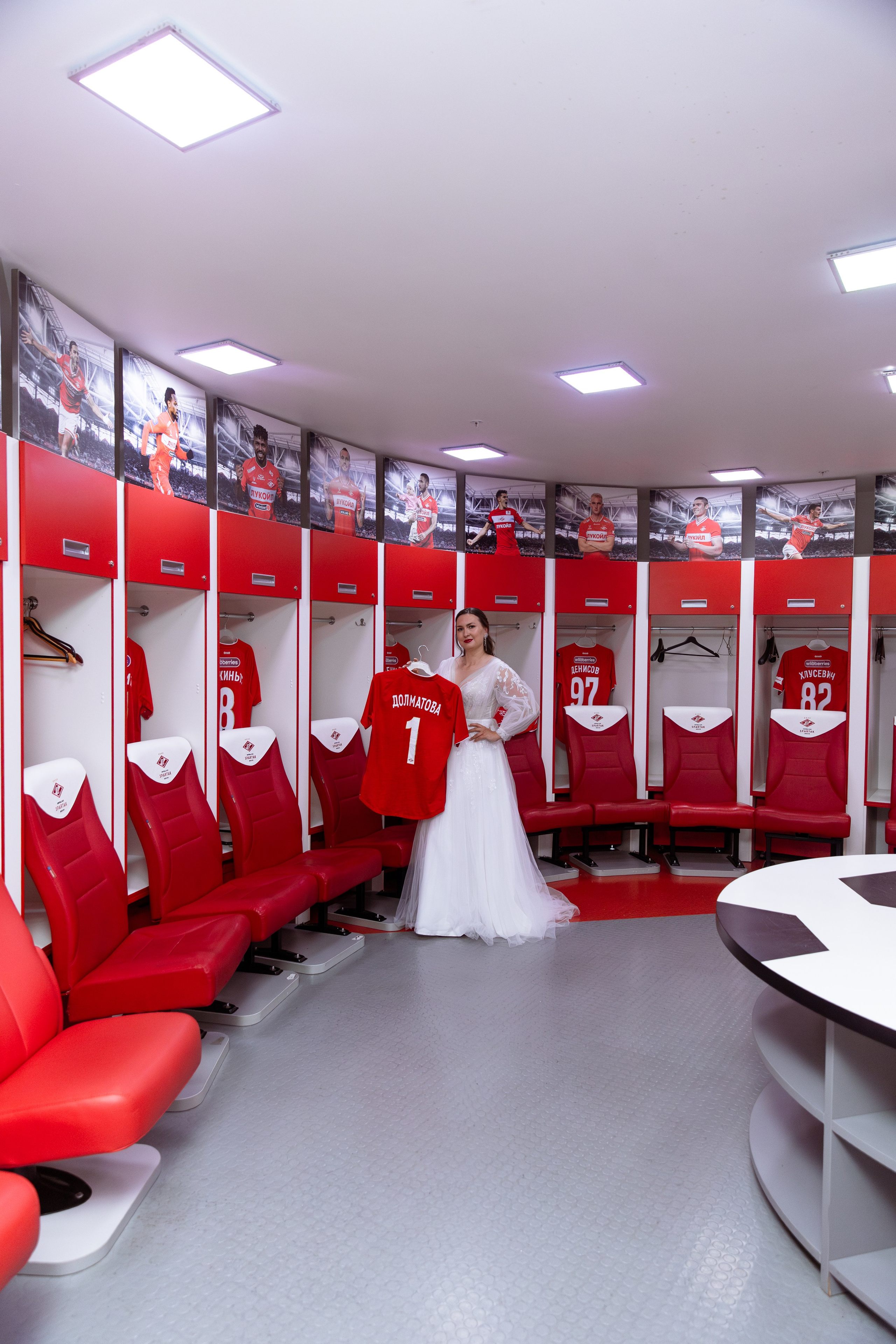 На стадионе Спартак. Свадебный и семейный фотограф Москва и Московская область