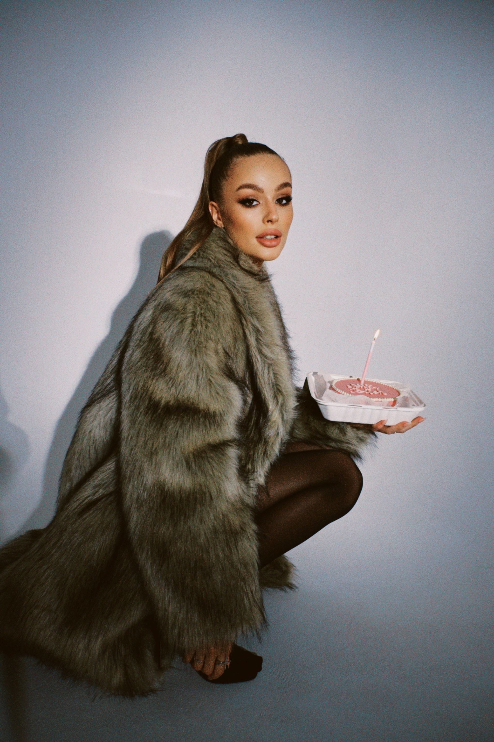 Студийная. Фотограф, видеограф Янна Вертий