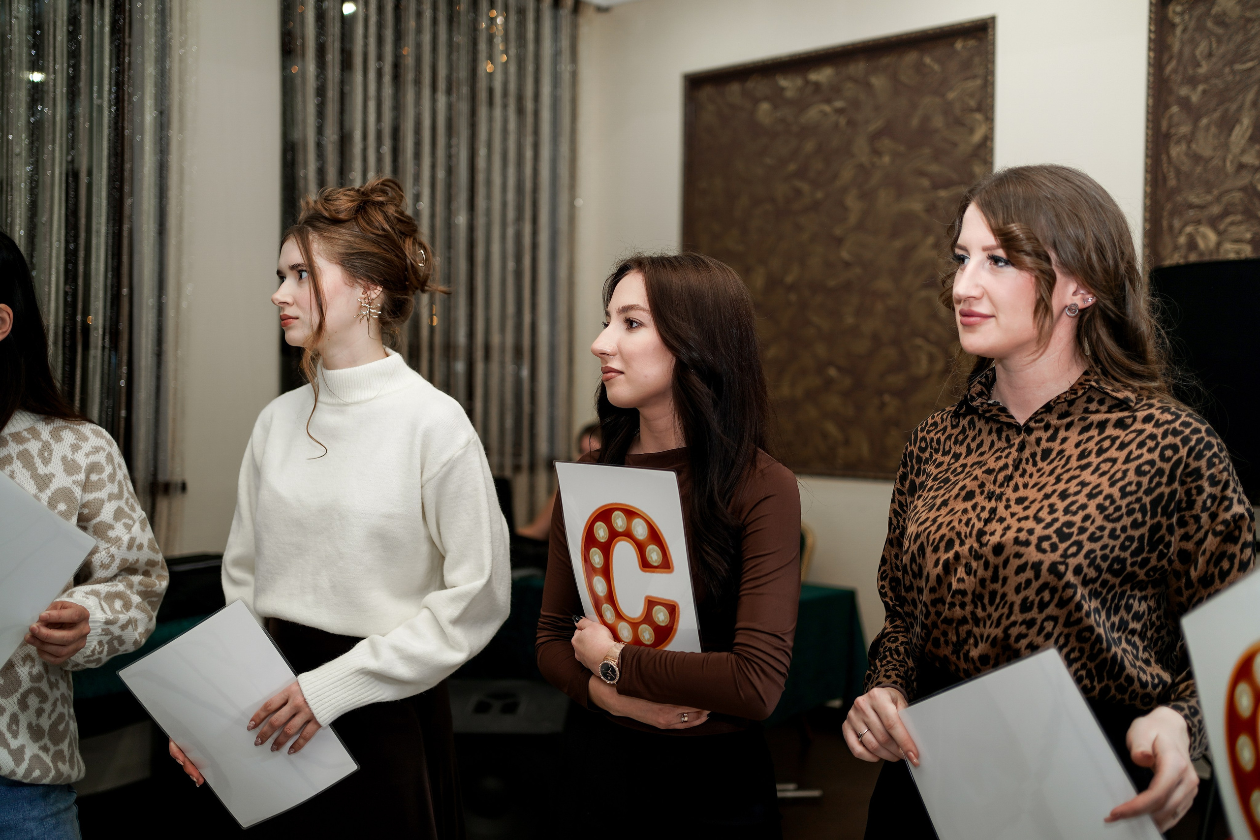 Фотограф на день рождения в Ростове-на-Дону. Репортажная фотосессия. Свадебный фотограф в Ростове-на-Дону. Таинство Крещения и Венчания, семейные фотосессии. Алёна Чёботова