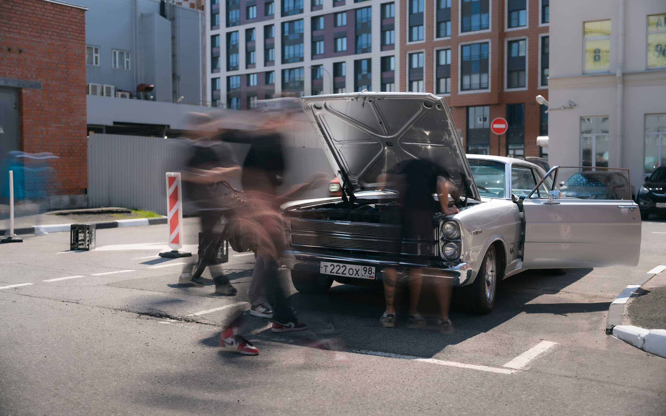 Cars and Coffee 14/06/25. Автомобильный фотограф Антон Цырулев