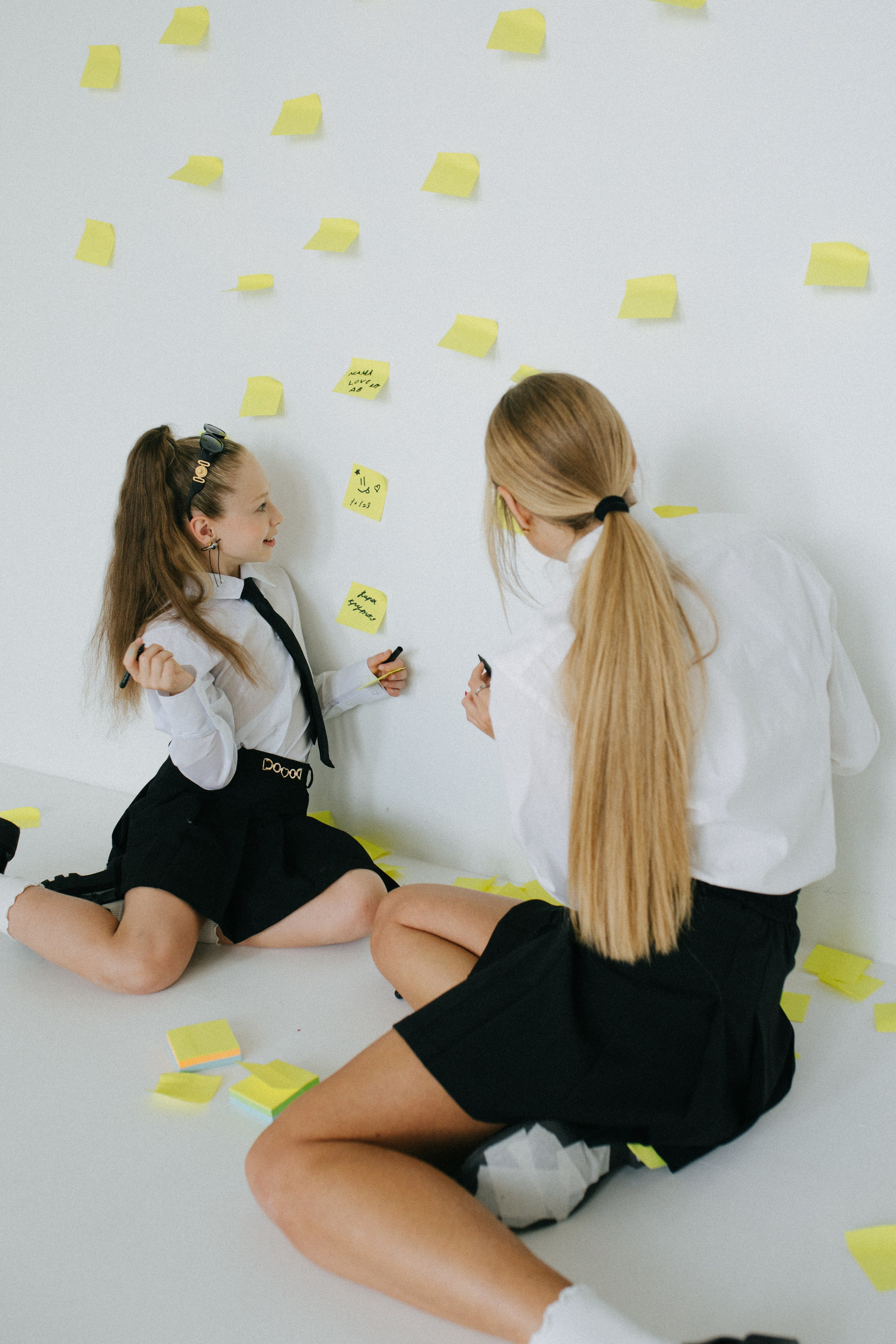 Света и Кира. Главная