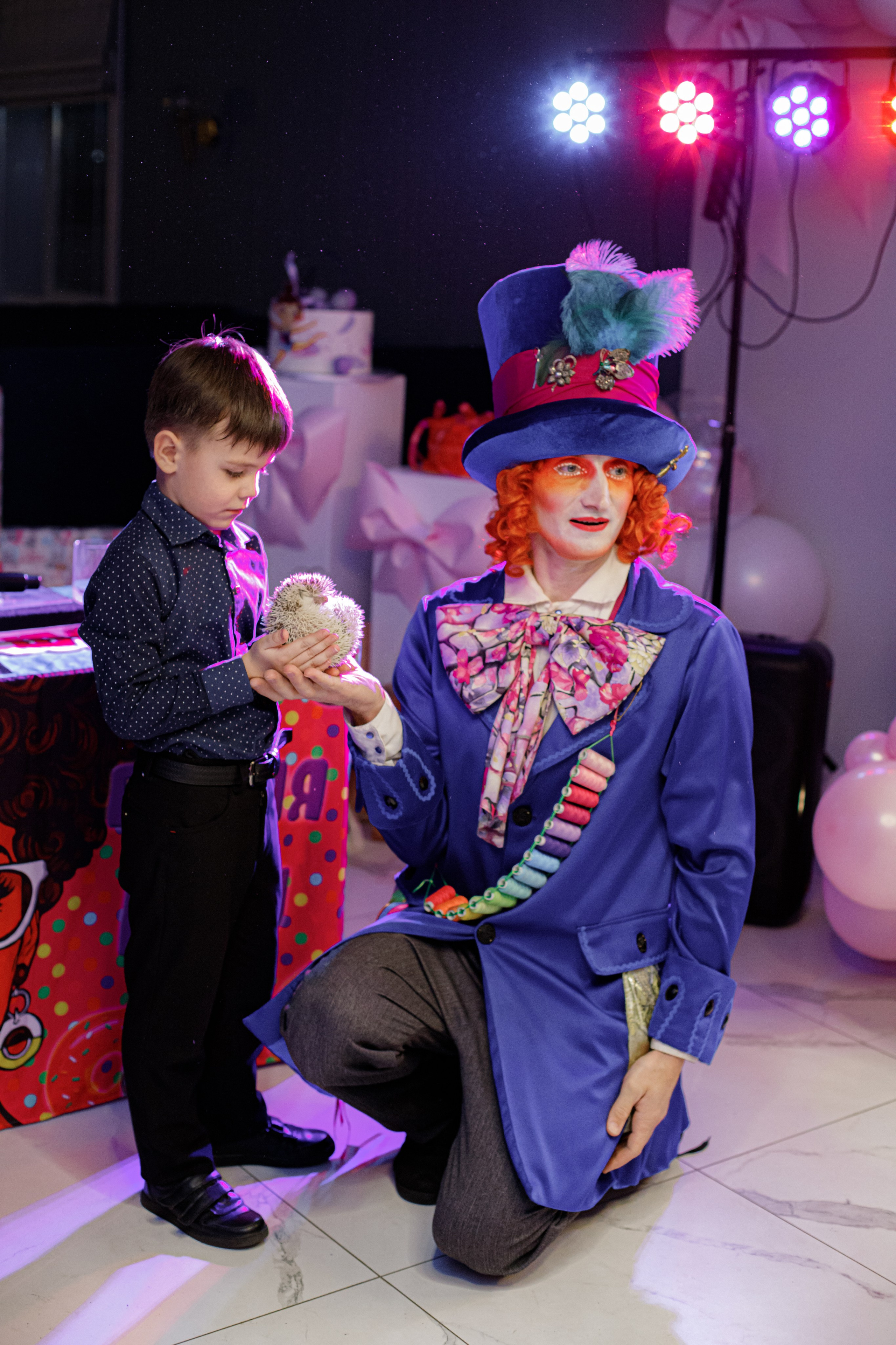 ASIA'S BIRTHDAY PARTY. Photokarish