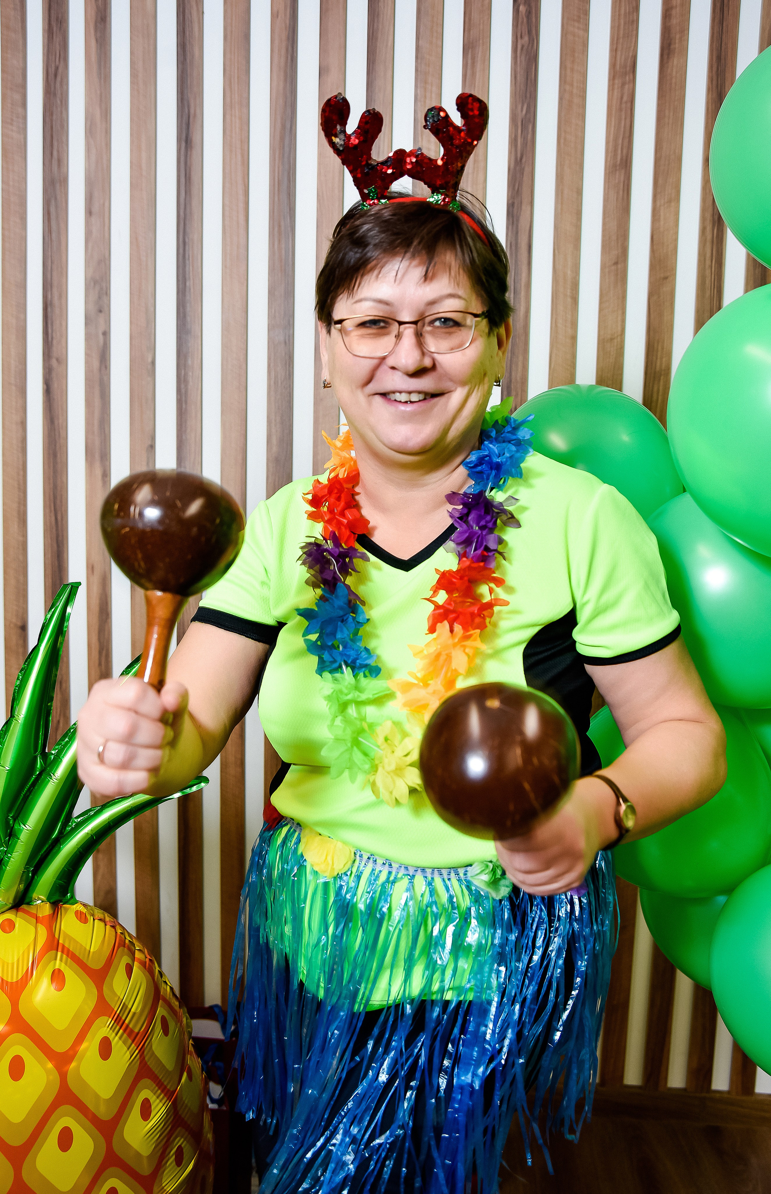 НОВОГОДНЯЯ ГАВАЙСКАЯ ТАНЦЕВАЛЬНАЯ ФИТНЕС- ВЕЧЕРИНКА