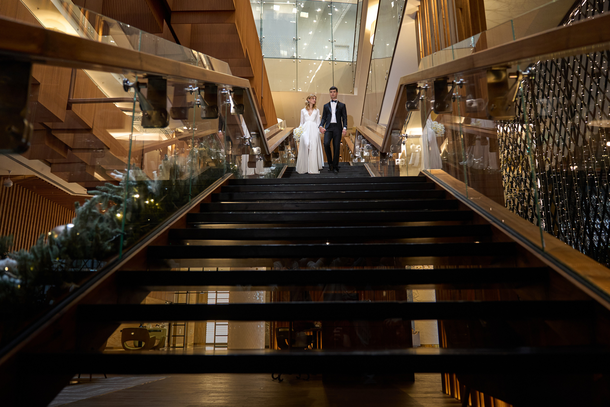 Сборы в отеле Варвары и Владислава. (1) Свадебный фотограф в Москве Роман Август