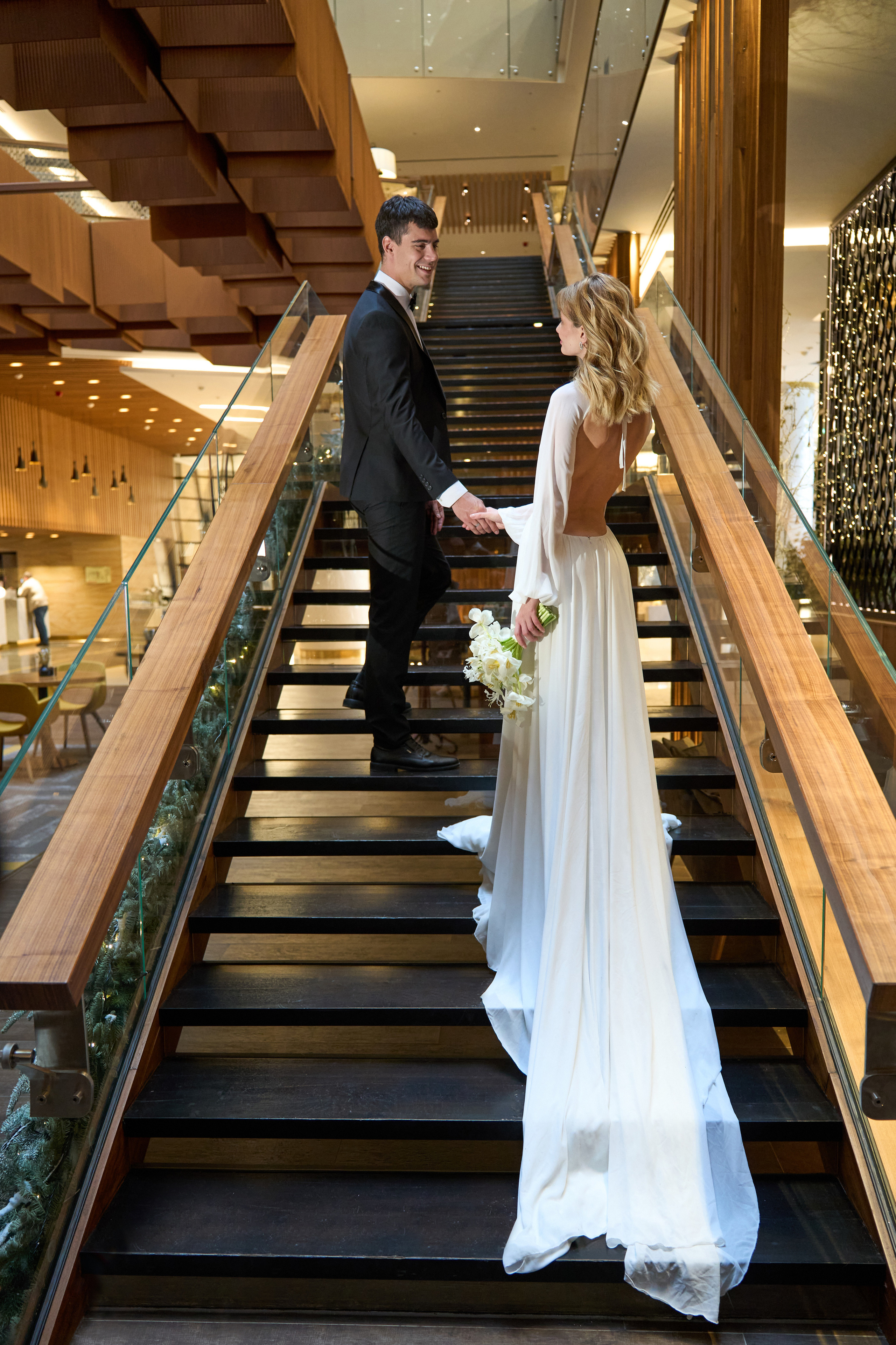 Сборы в отеле Варвары и Владислава. (1) Свадебный фотограф в Москве Роман Август