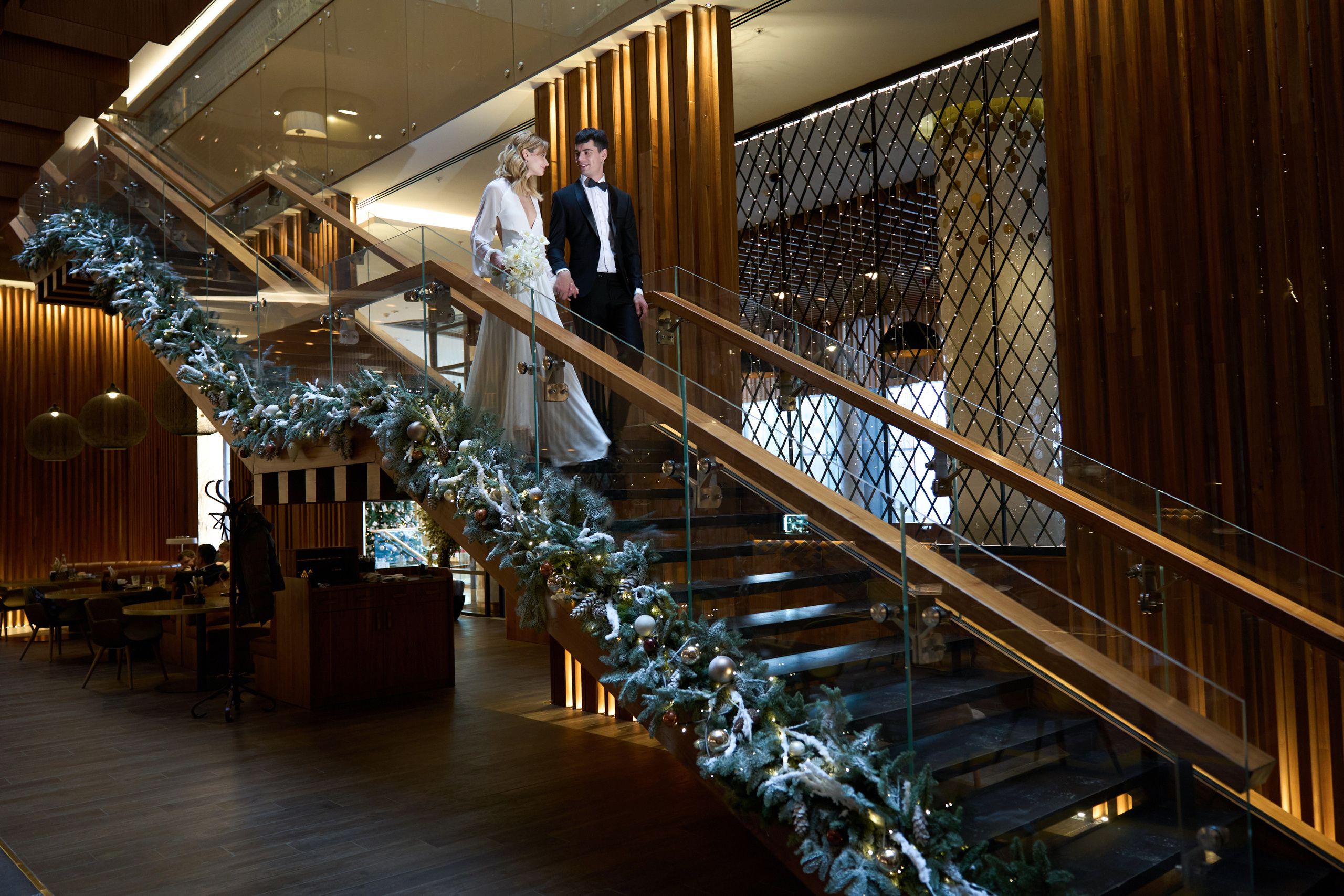 Сборы в отеле Варвары и Владислава. (1) Свадебный фотограф в Москве Роман Август