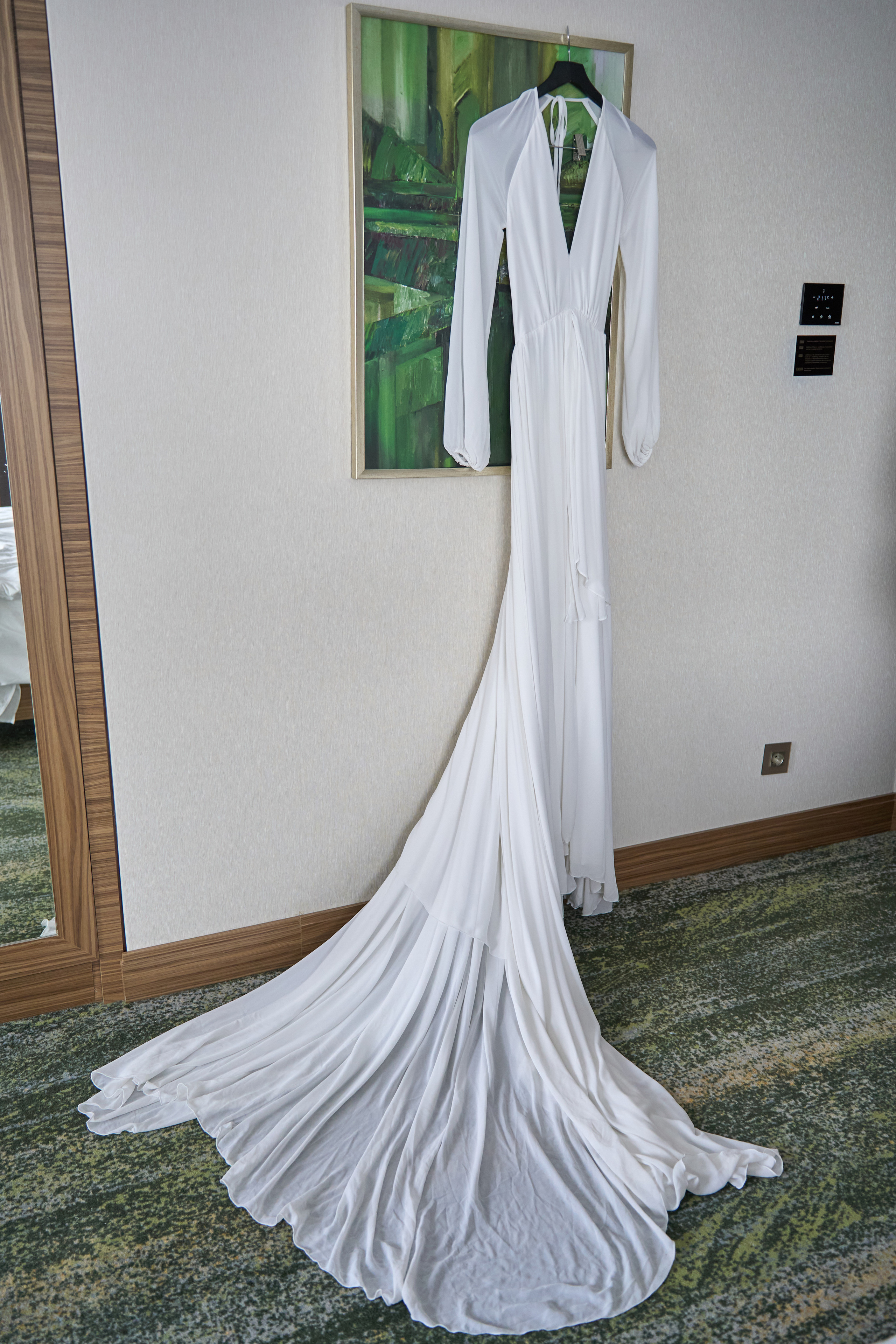 Сборы в отеле Варвары и Владислава. (1) Свадебный фотограф в Москве Роман Август