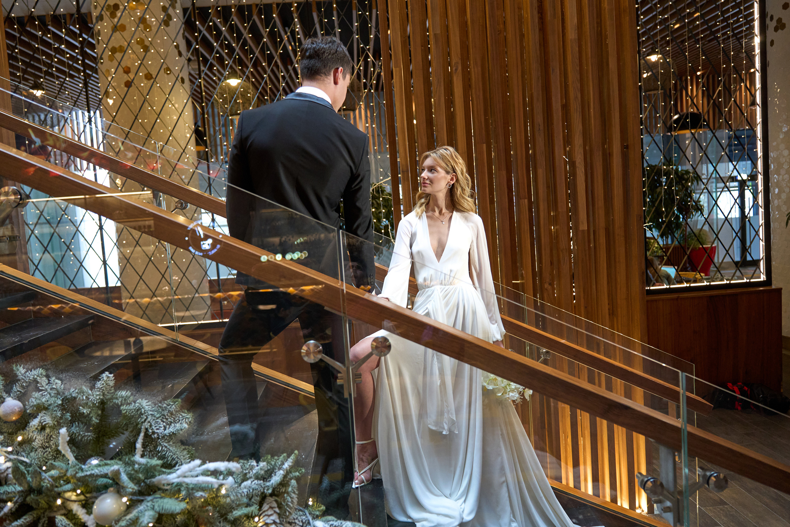 Сборы в отеле Варвары и Владислава. (1) Свадебный фотограф в Москве Роман Август