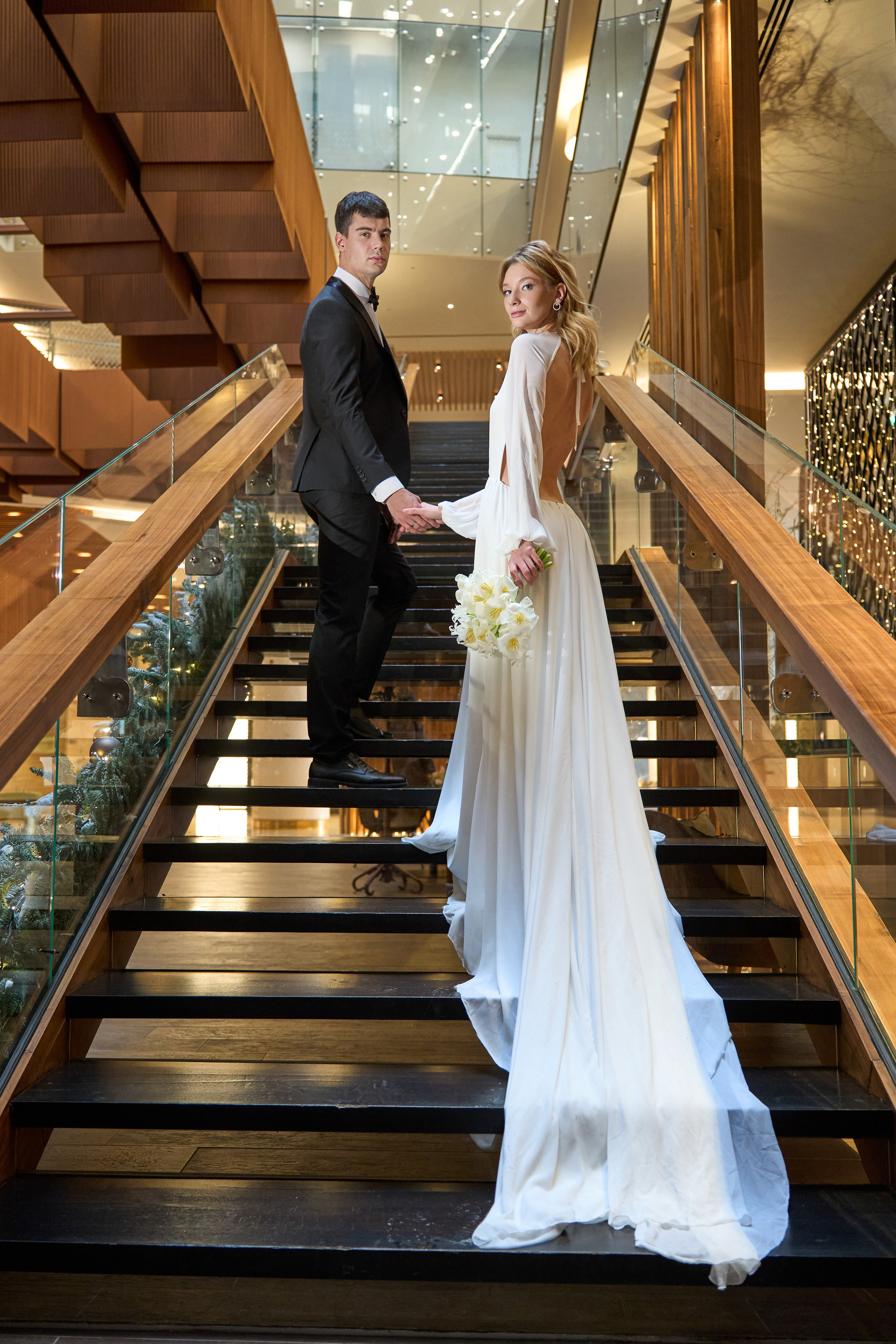 Сборы в отеле Варвары и Владислава. (1) Свадебный фотограф в Москве Роман Август