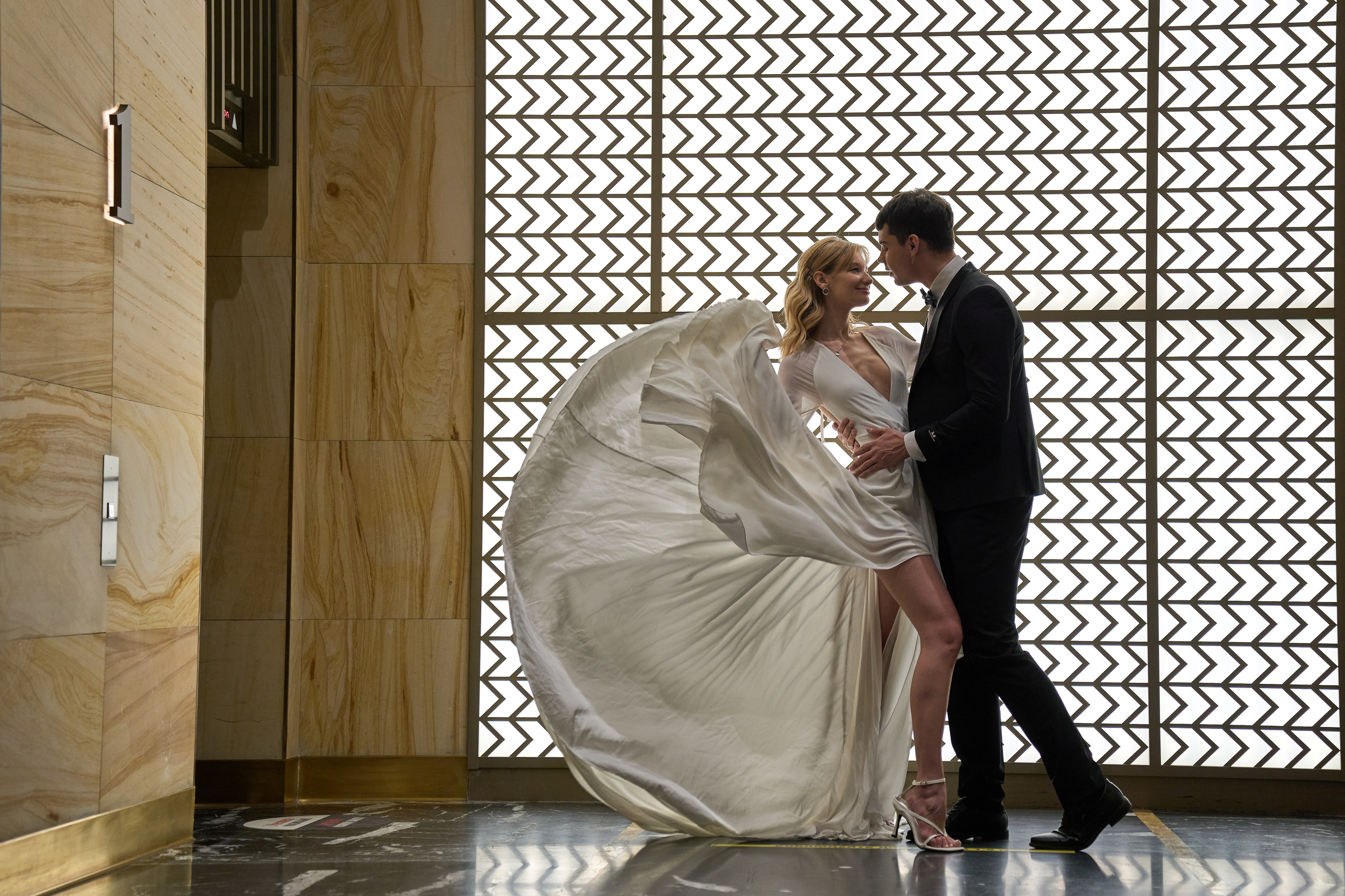 Сборы в отеле Варвары и Владислава. (1) Свадебный фотограф в Москве Роман Август