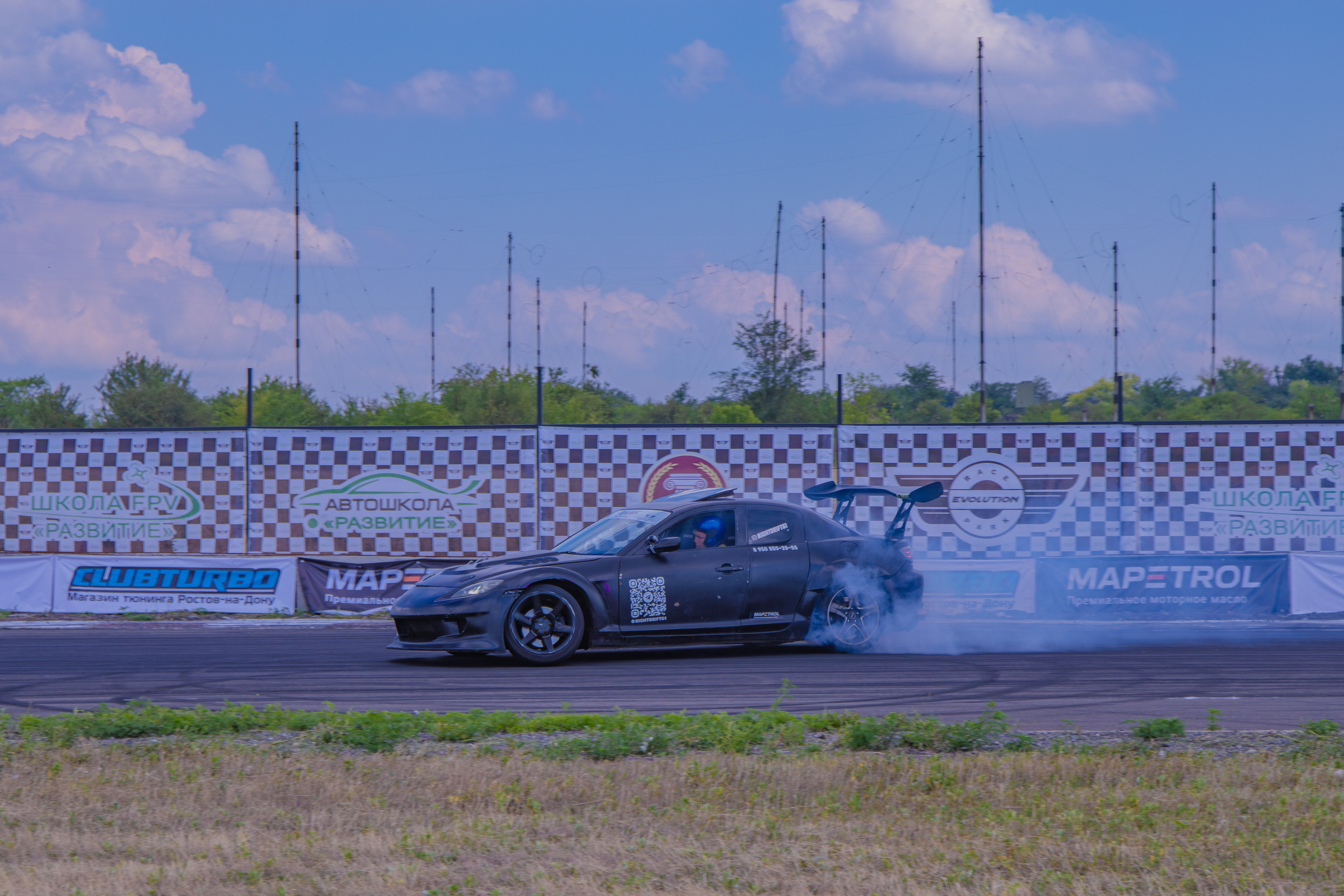 Фотосъёмка профессионального дрифта в Ростов-на-Дону. Портретный фотограф в Ростове-на-Дону Антон Казарин