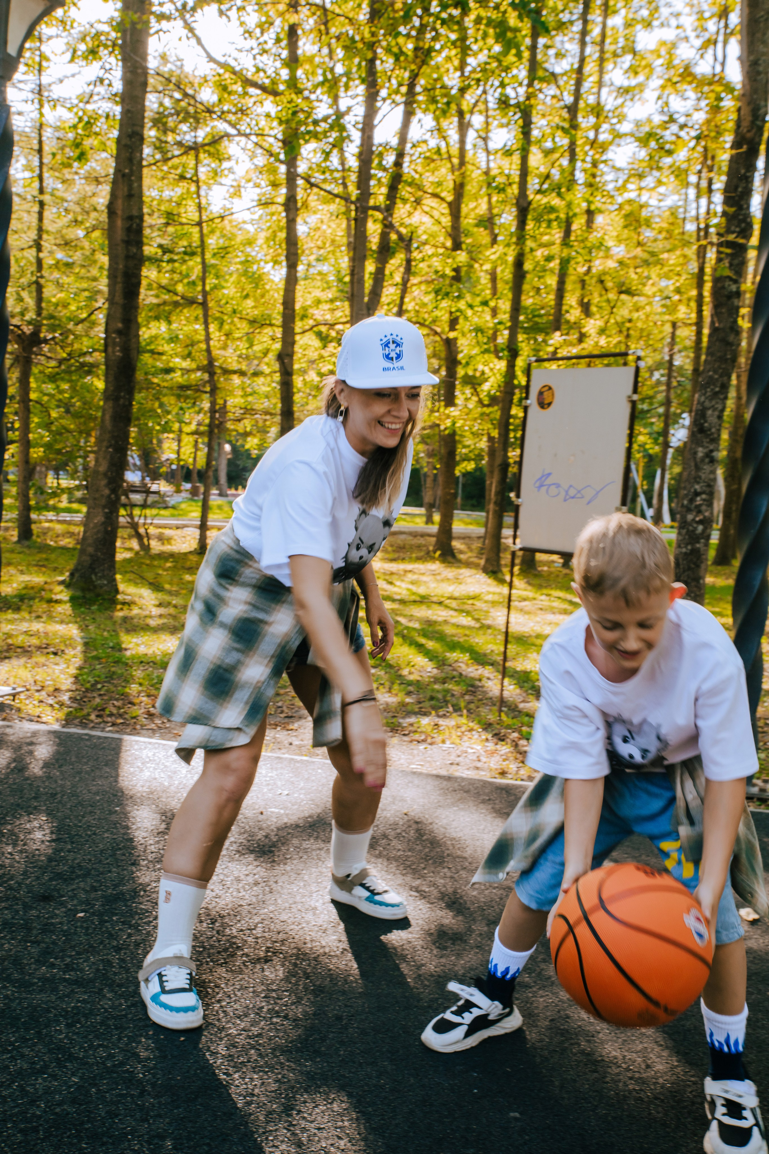 Юля и Артём. Фотограф Ярмишко Дарья. Выпускные фотокниги
