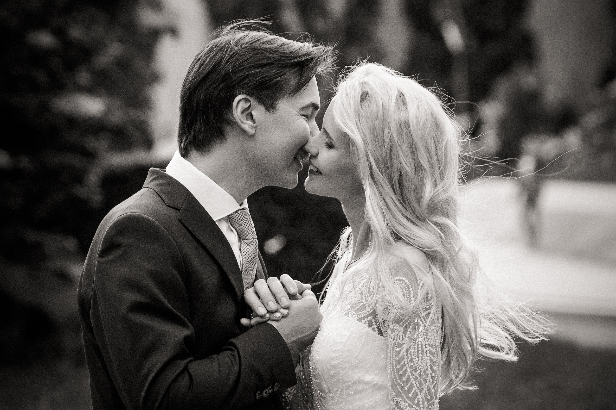 Свадебная фотосессия на ВДНХ. Свадебный и семейный фотограф в Москве и Подмосковье Лариса Козлова