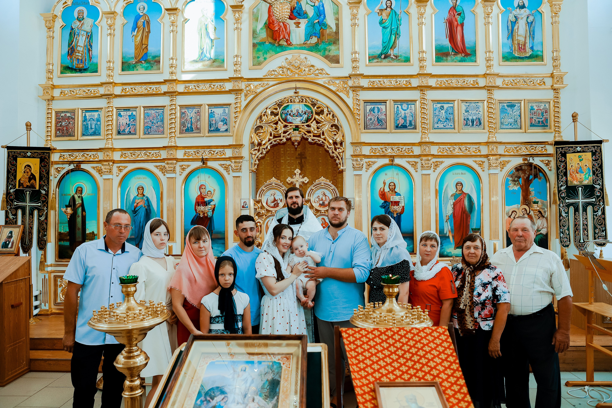Таинство Крещения Отца и Дочери. Свадебный фотограф Евгения Фролова г. Каменск-Шахтинский, Донецк, Ростов