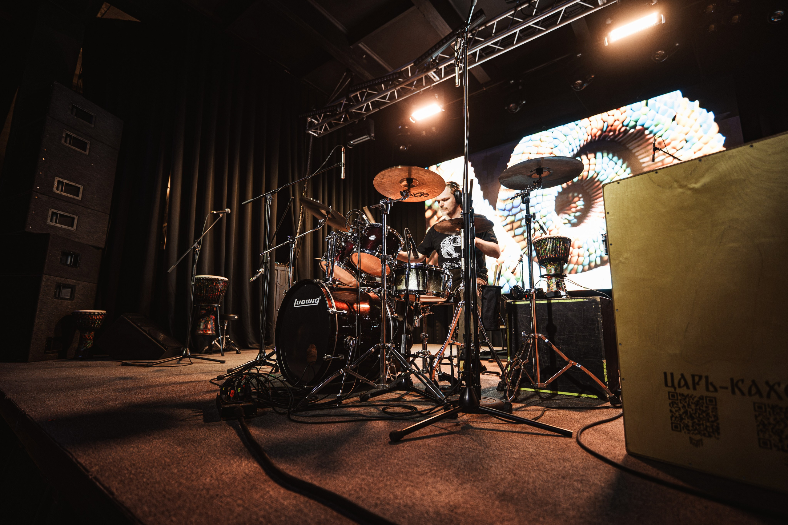 Барабанный корпоратив, Крапивка Дрим Драм. Фотограф Великий Новгород Артем Чернецкий