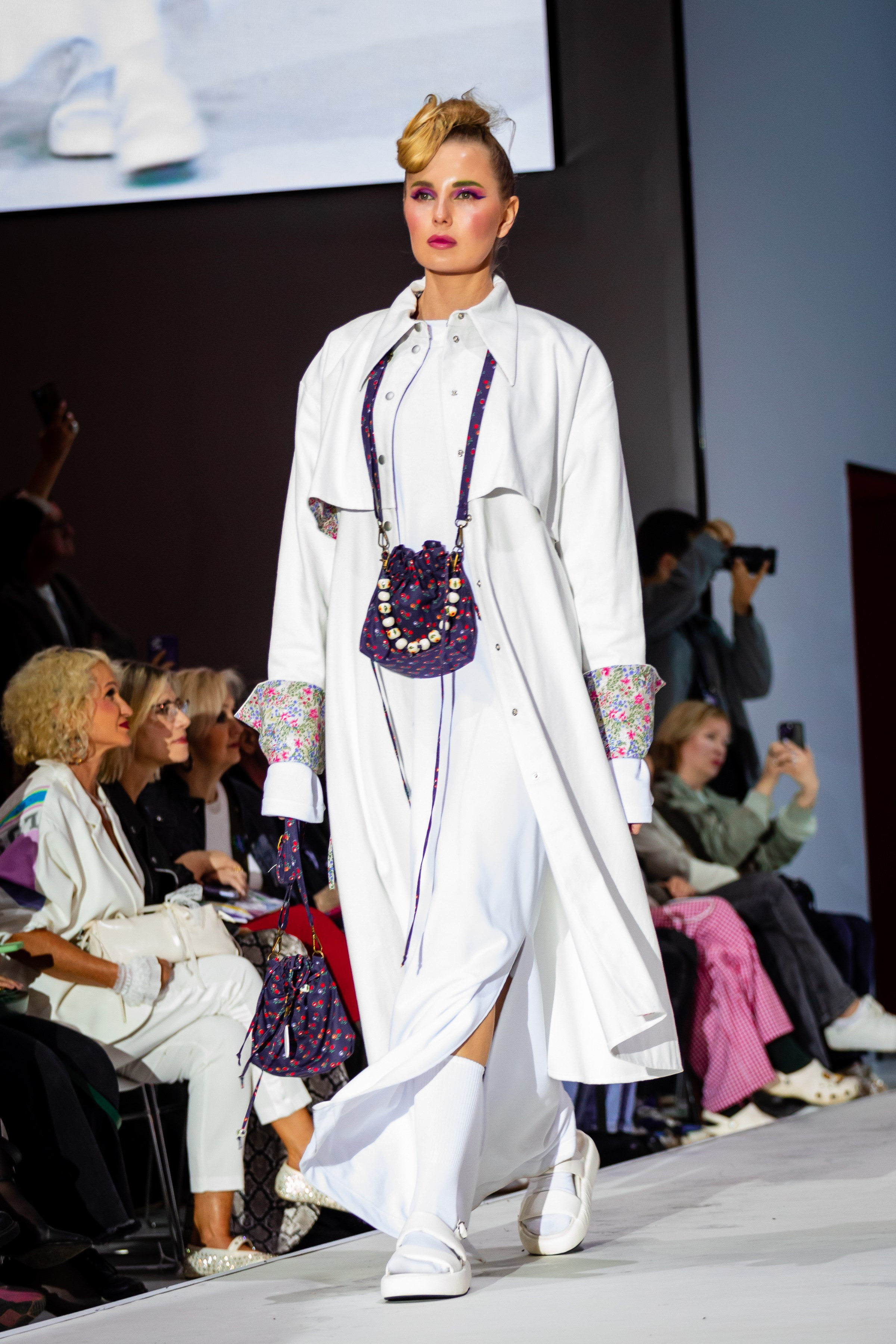 Фото с показа NOVIKOVA DSN и Шуйские ситцы MFW 29.08.25. Фотосессии и репортаж — Фотограф в Москве — Рина Серёгина