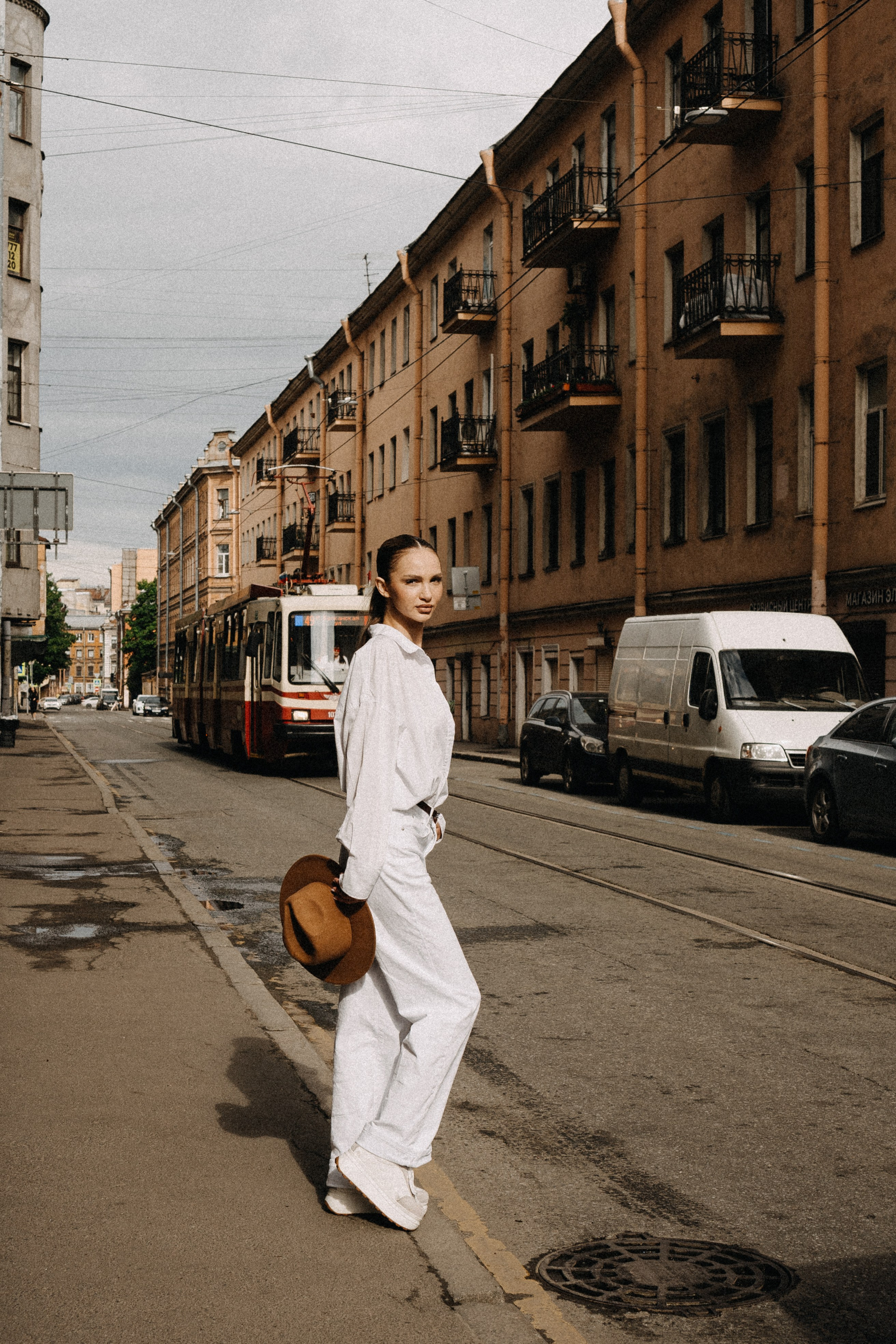 МЫ ГУЛЯЛИ ПРО КРЫШАМ ПИТЕРА. Профессиональный фотограф, Санкт-Петербург — Виктория Богомолова