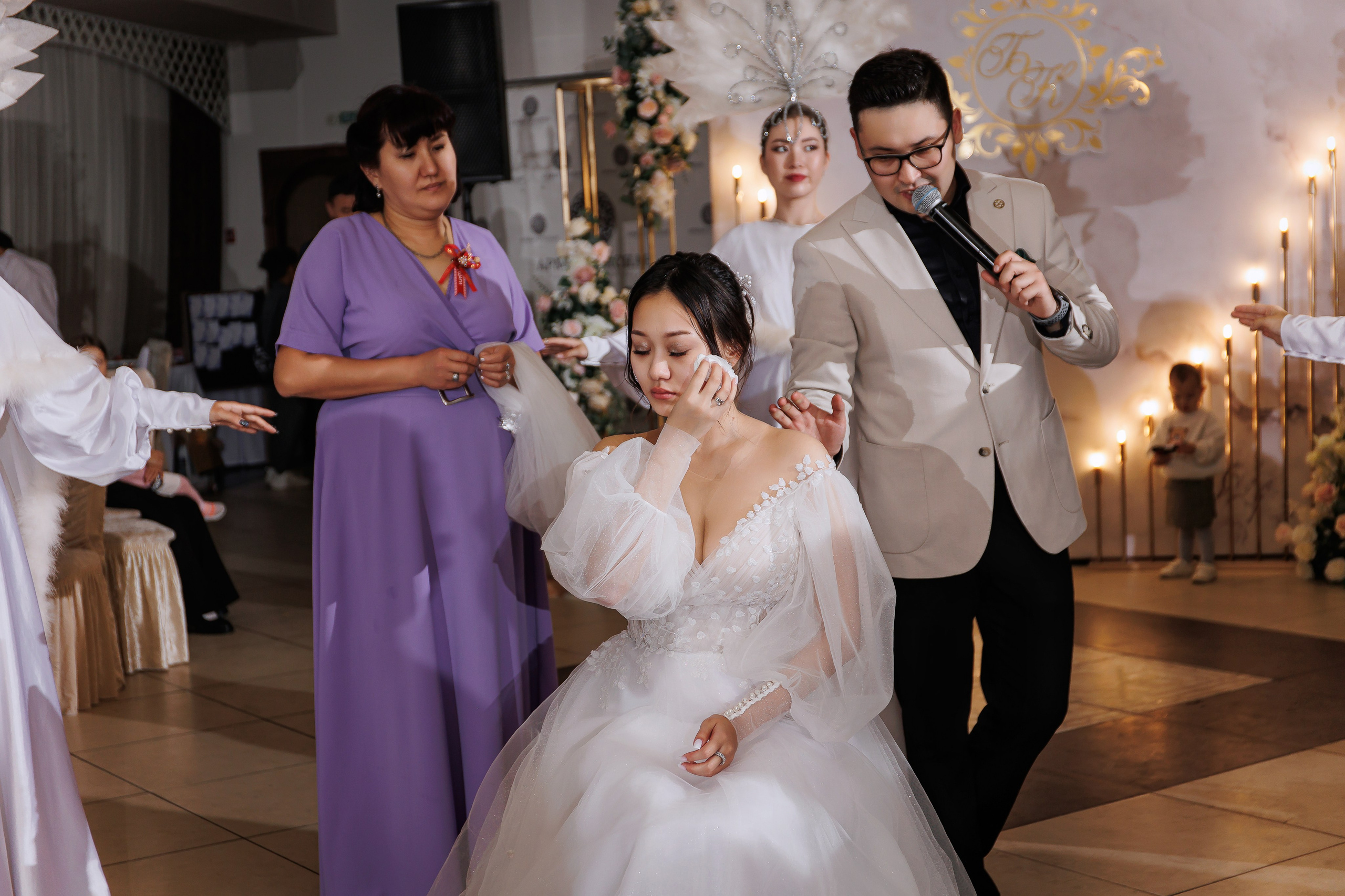 Karina & Bagdat. Anne Miller | Photographer