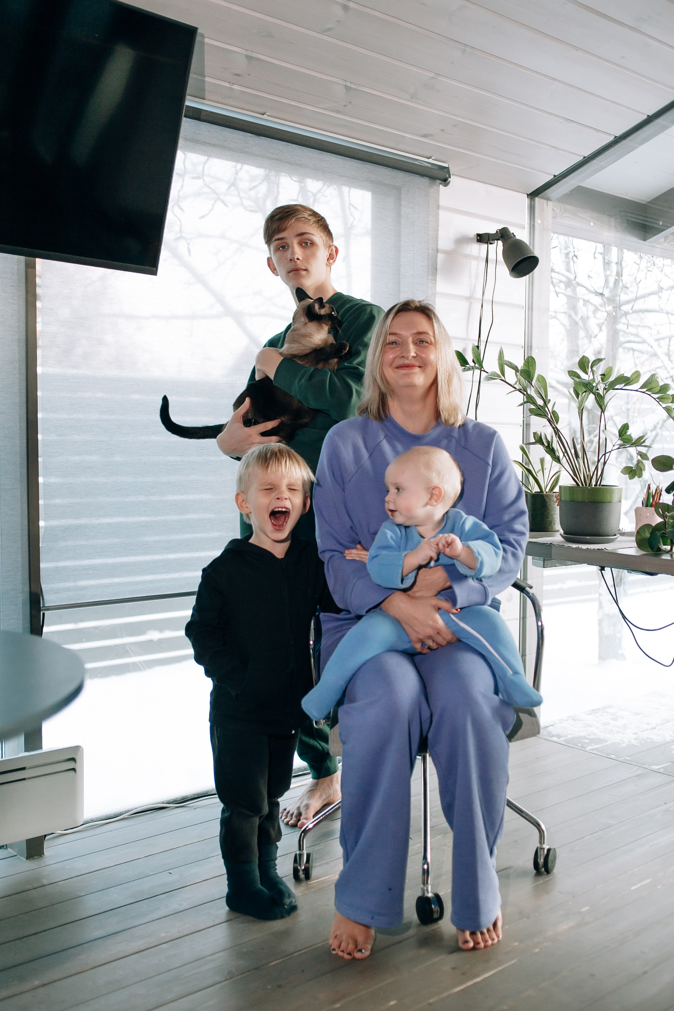 Семья. Зима. Семейный фотограф, свадебный фотограф, женский портрет в Санкт-Петербу