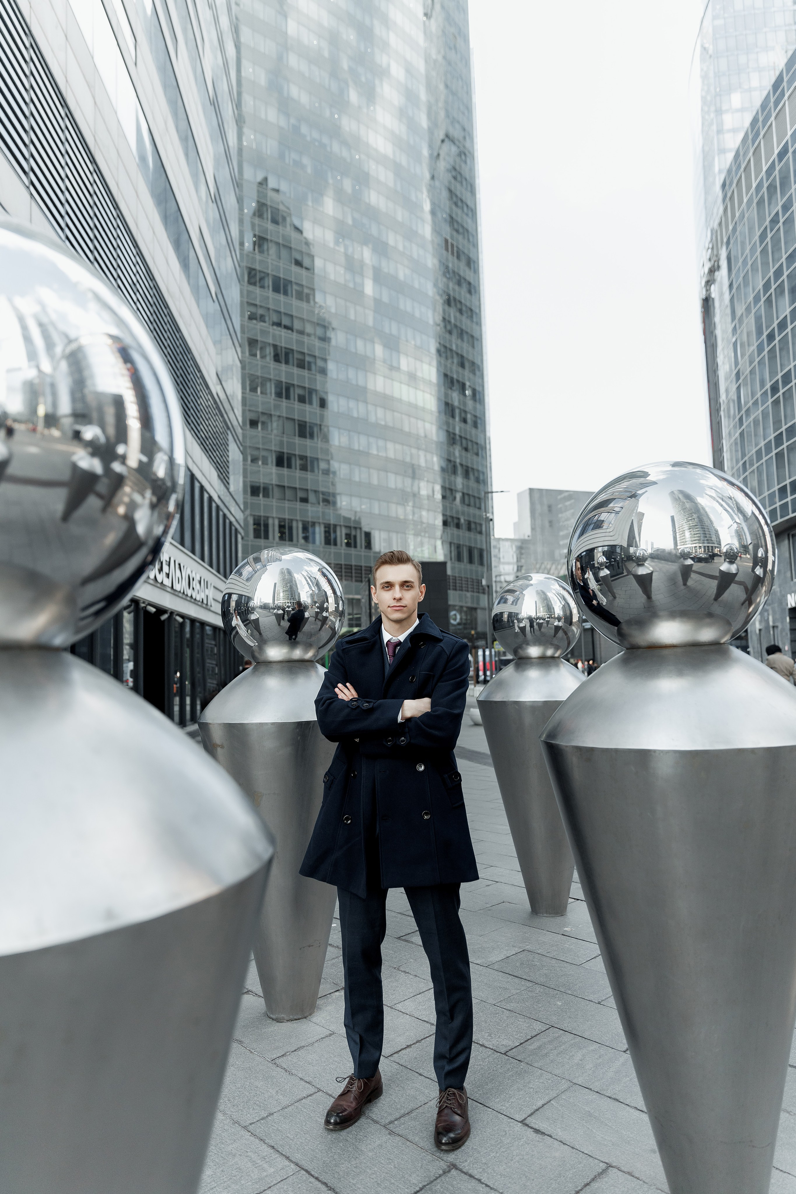 Паша&Настя (роспись Москва-сити Birds). Фотограф в Москве Юлия Хамзина