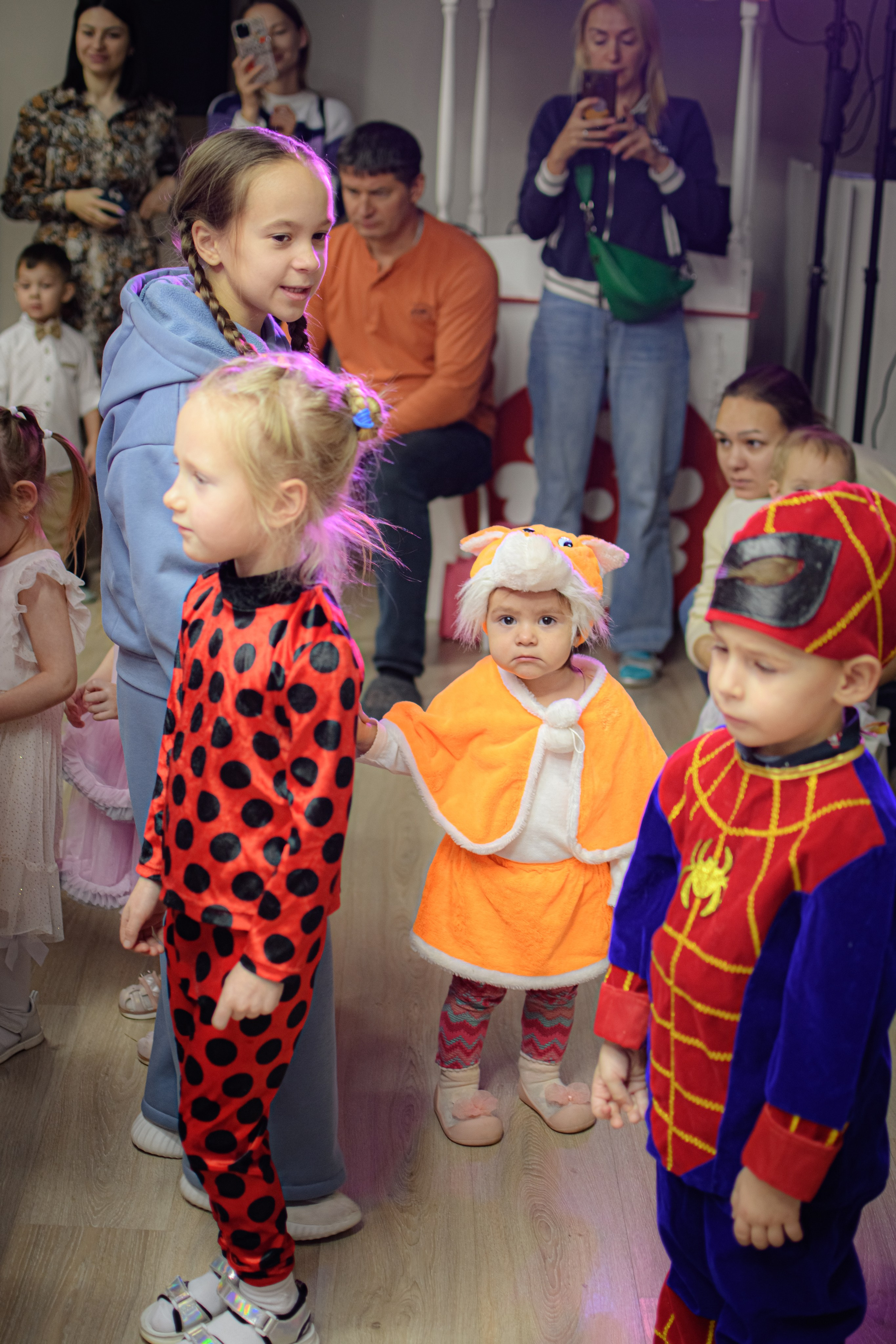 HAPPY NEW YEAR. Photokarish