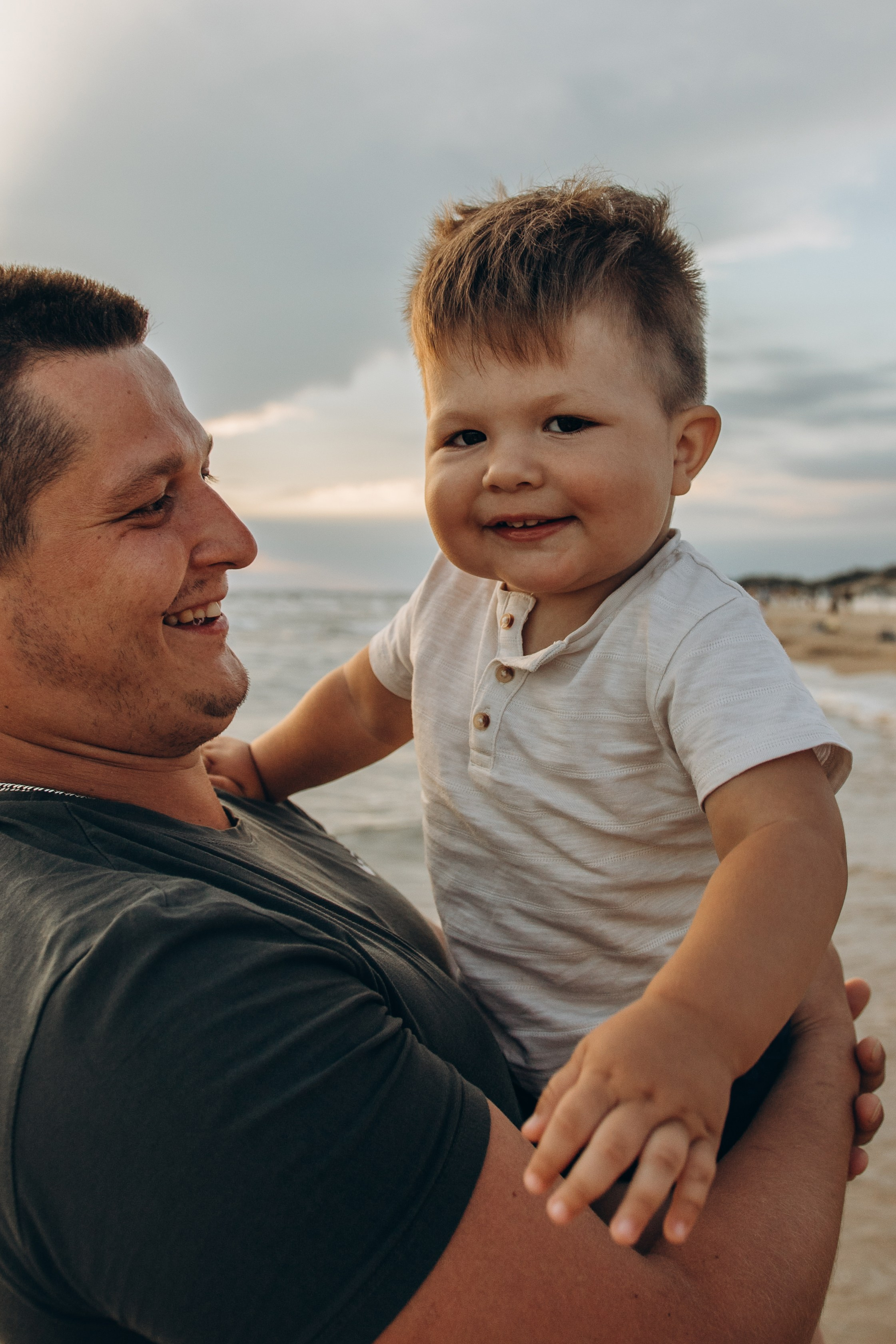 Михаил, Алена и Кирюша — встреча заката с любимыми. Семейный фотограф Новороссийск, Анапа, Геленджик — Юлия Давыдова