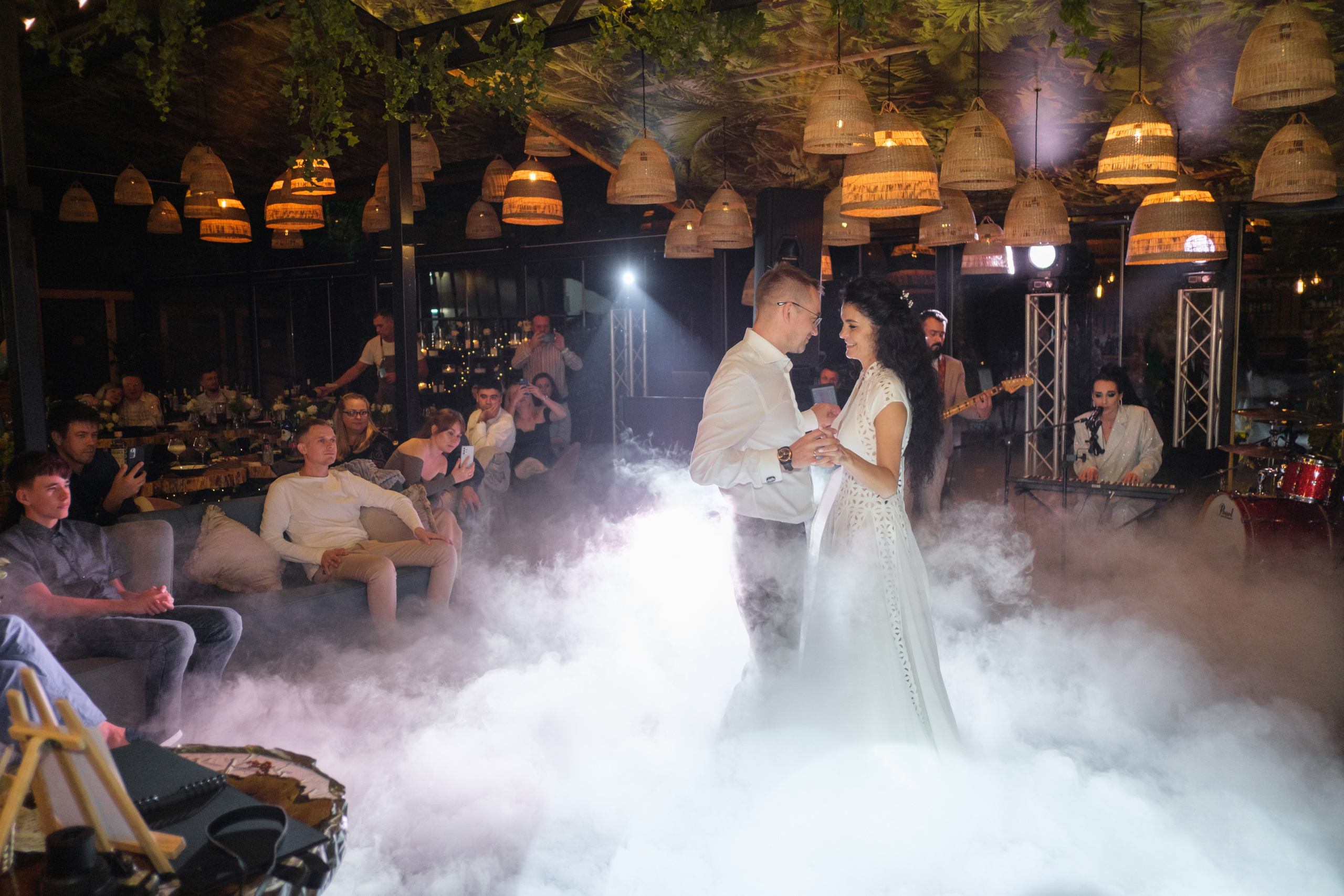 Кот и Дракон. Свадебный Видеограф Фотограф в Сочи