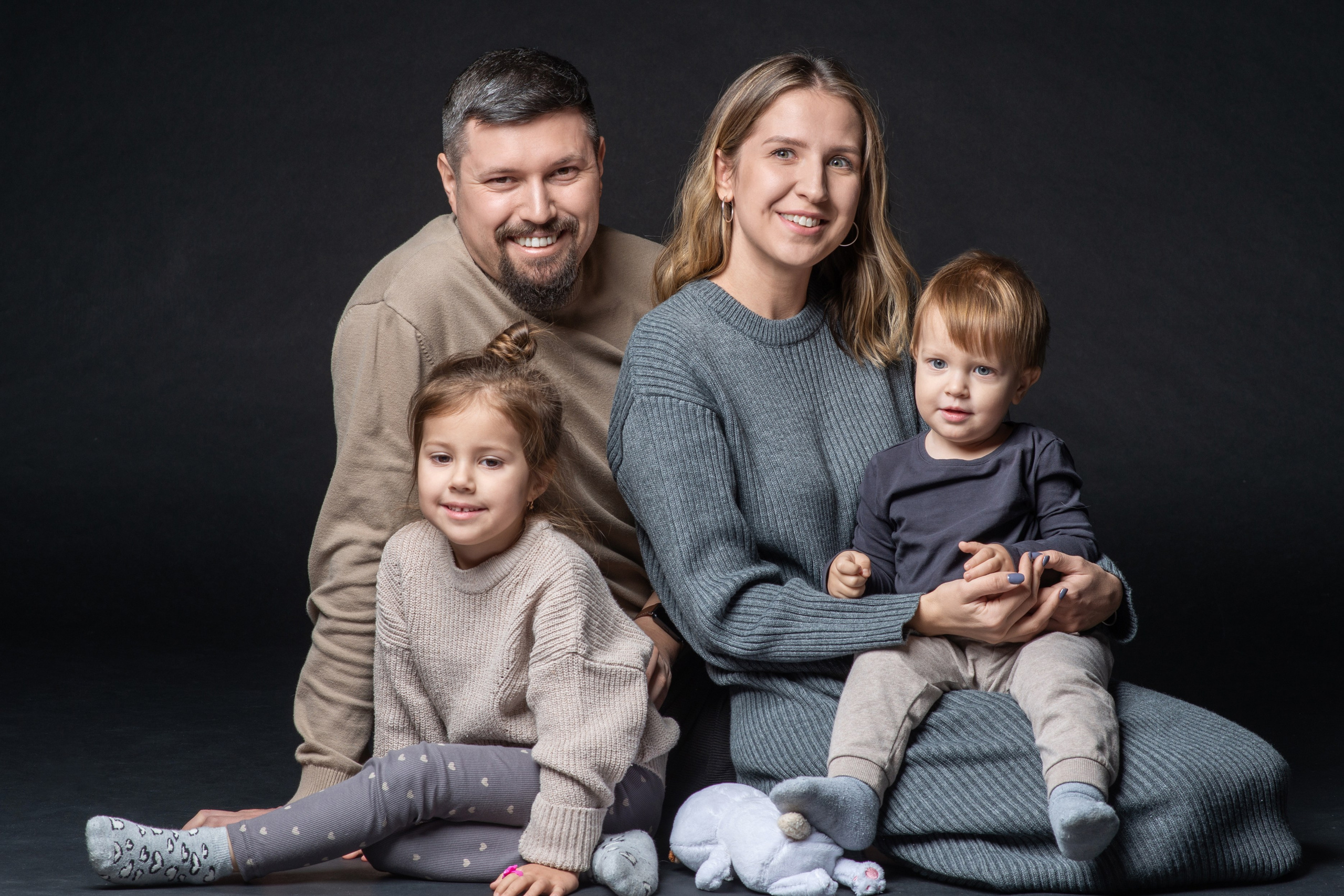 Семейная фотосессия в Омске. Свадебный и портретный фотограф в Омске Матвей Краузе