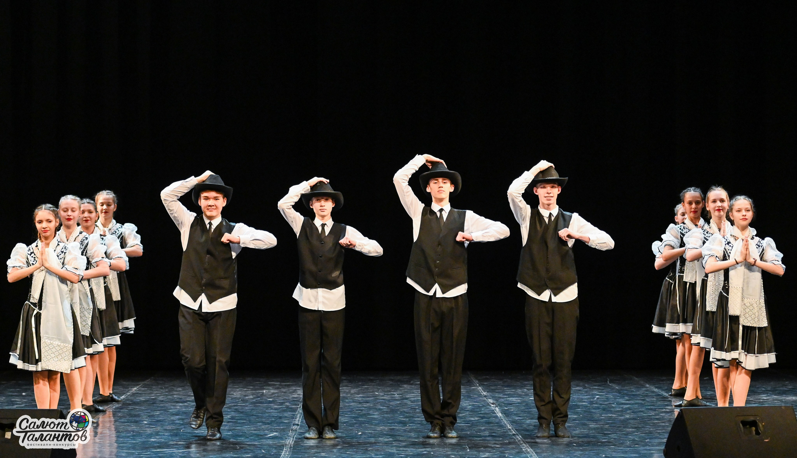 31.10.2024 6-й Международный Творческий Фестиваль-Конкурс «СЕРДЦЕ УРАЛА» г. Екб. Медиастудия Фото Концепт