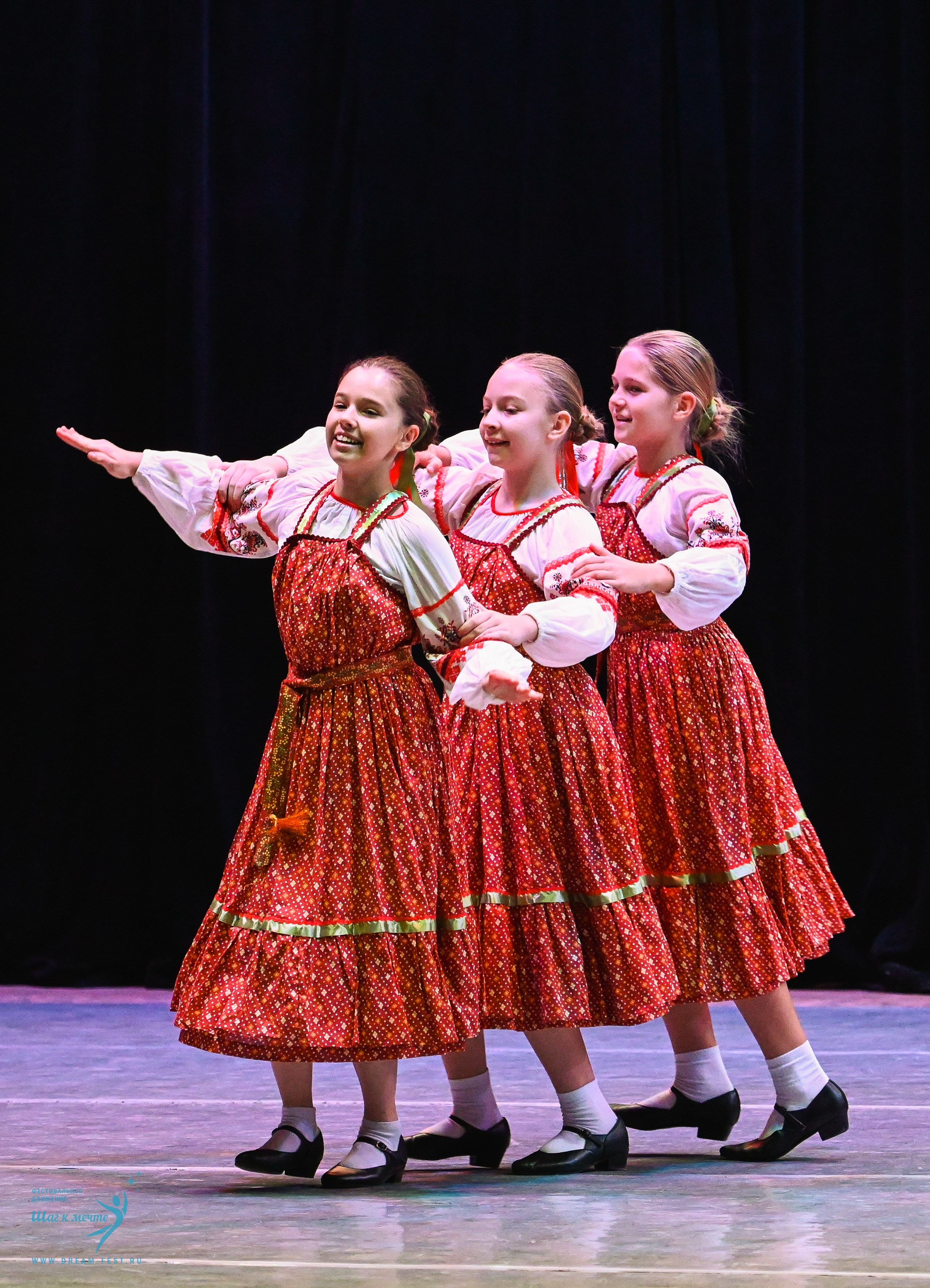 17.10.2025 Фестивальное движение «Шаг к мечте» г. Уфа. Медиастудия Фото Концепт