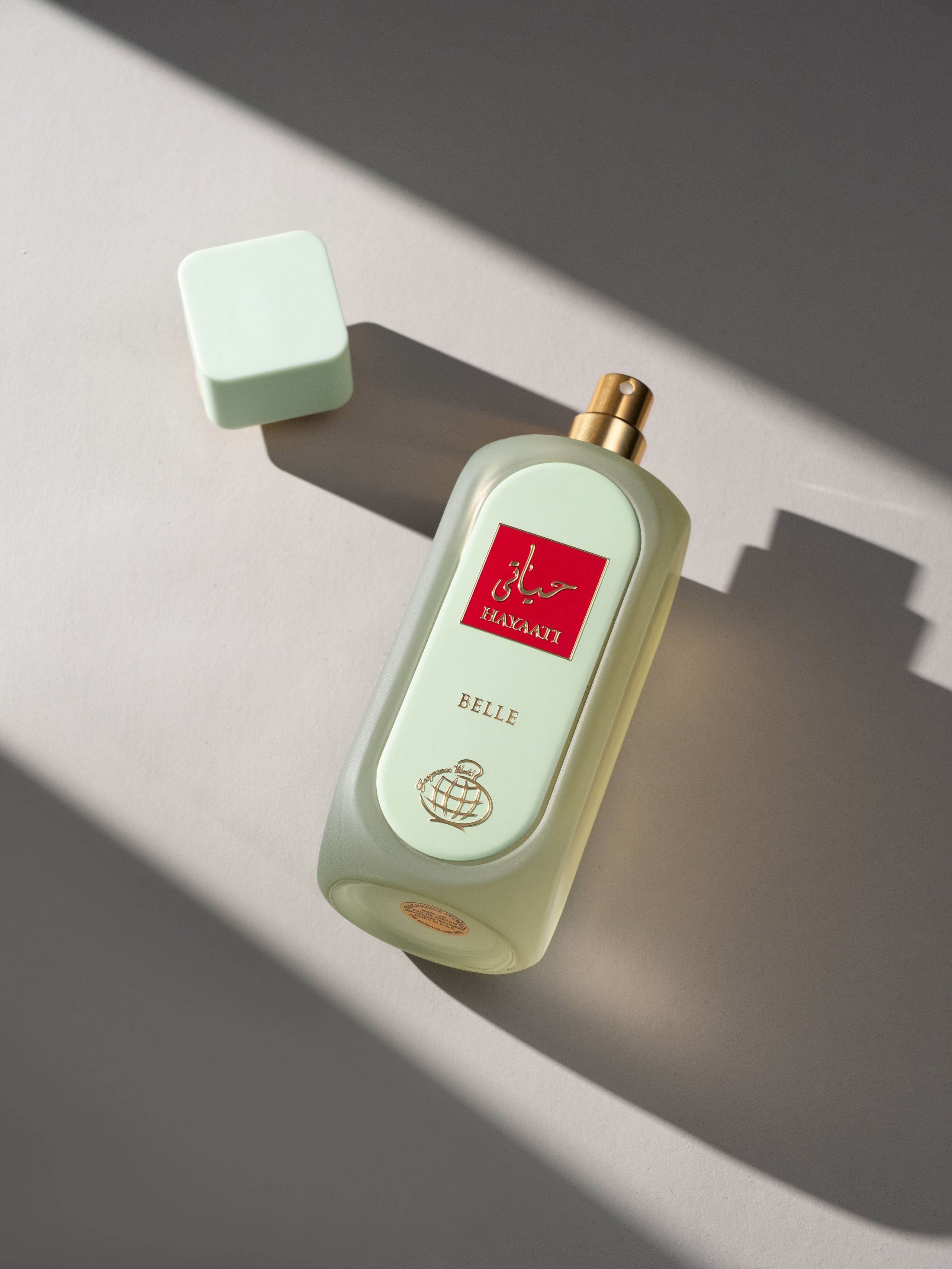 Парфюм. Food и предметный фотограф Никита Алексеев